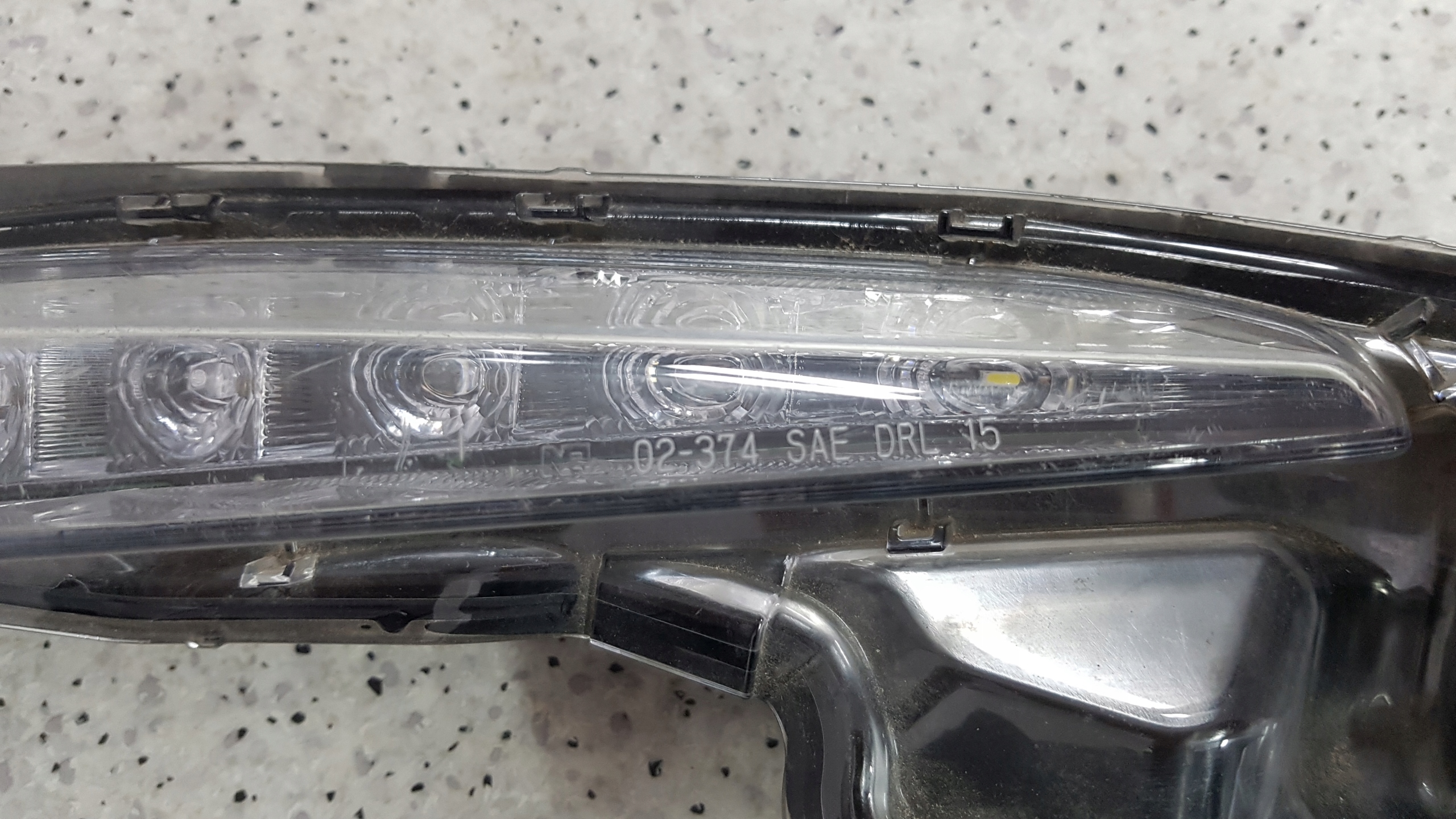 TOYOTA COROLLA 2017- LINKS LED DRL NEBELSCHEINWERFER D 9356