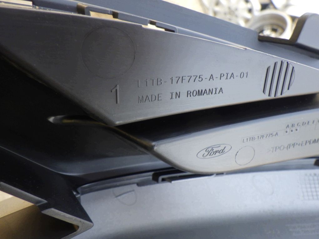 FORD PUMA MK2 II 19- frontstoßstange