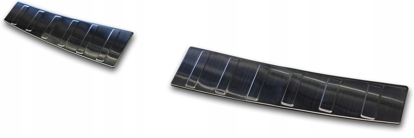 Mitsubishi Outlander IV 2025 – Překrytí Lišty Na Vnitřní Práh Zavazadlového Prostoru