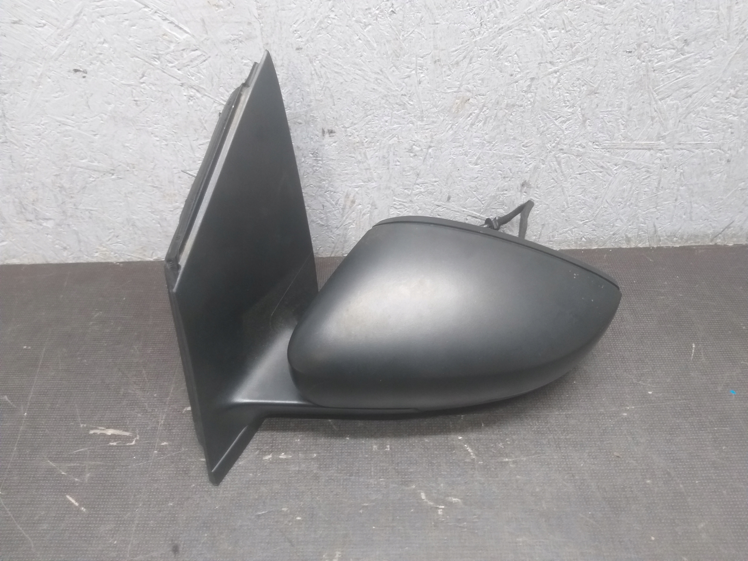 mirror left VW POLO 6C 14- 2PIN 6C1857501