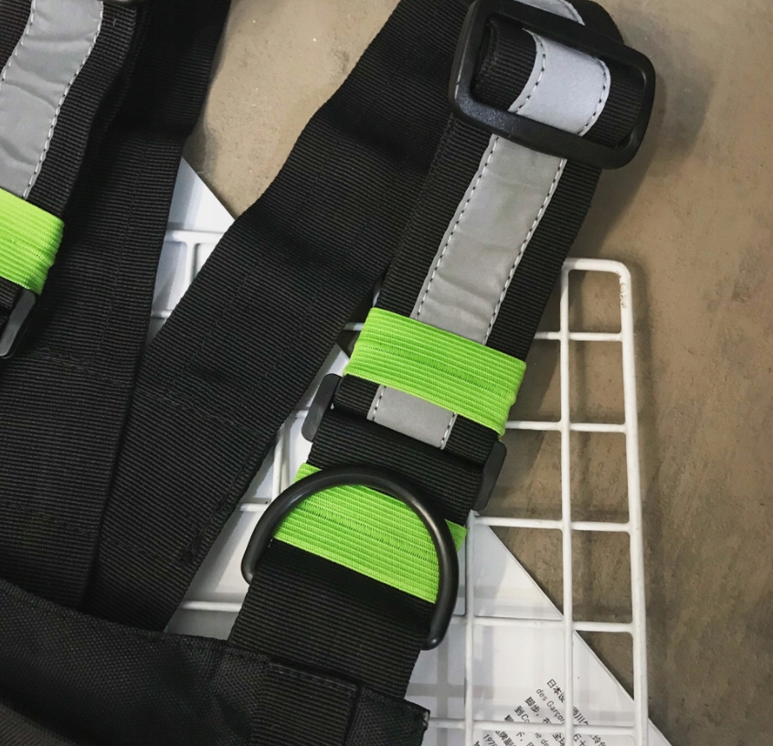 Taktyczna Torba NERKA SASZETKA na klatkę piersiową Model 5044