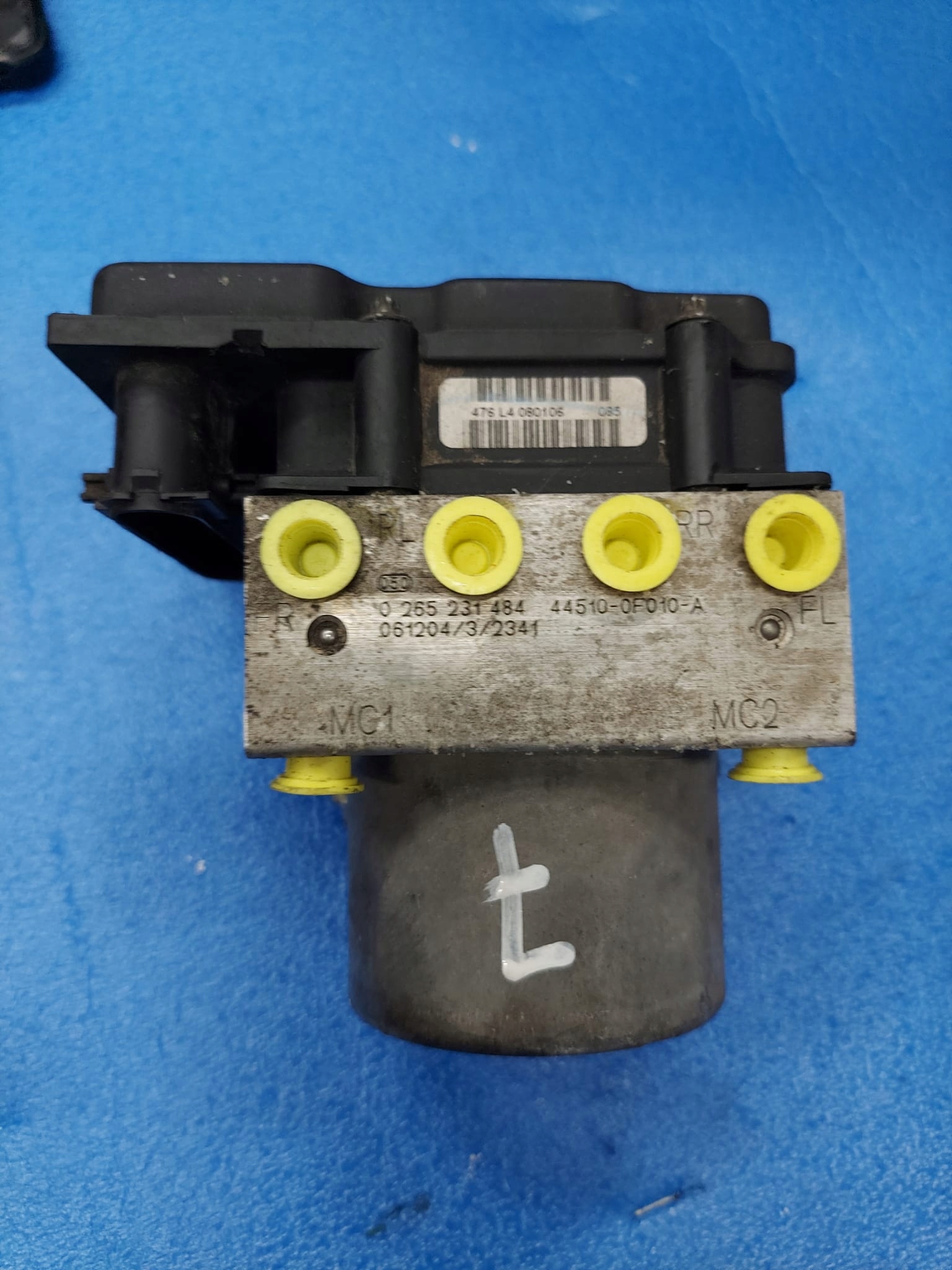 насос ABS TOYOTA COROLLA VERSO 0265231484