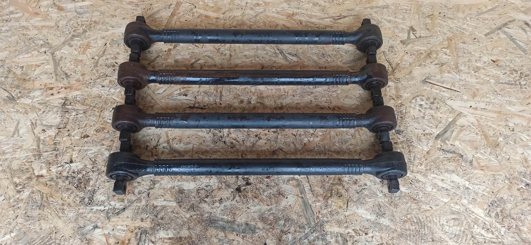 DRĄŻEK REAKCYJNY SCANIA R P G MEGA LOW-DECK