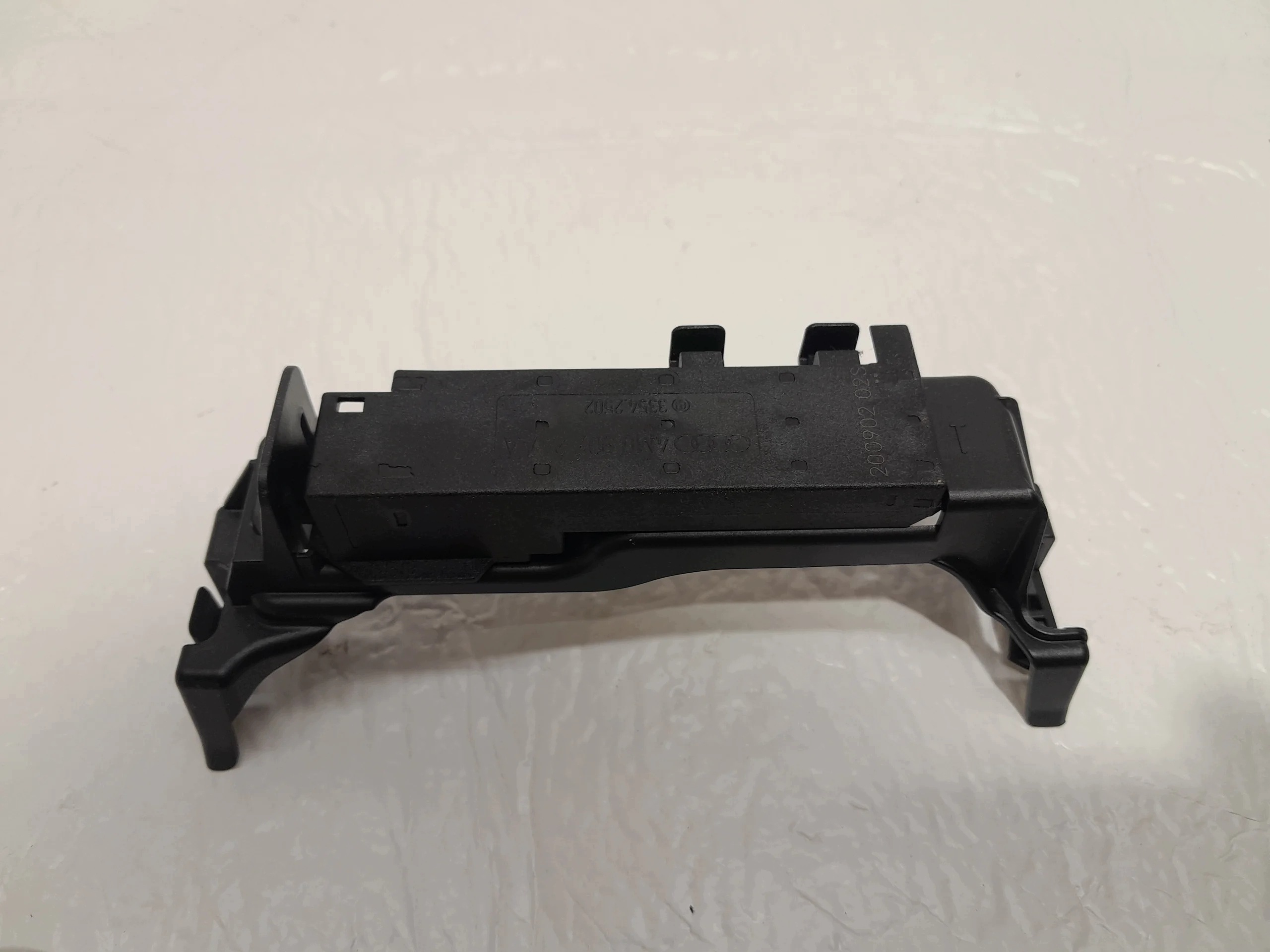AUDI A4 B9 LIFT antenne KESSY 4M0907247A