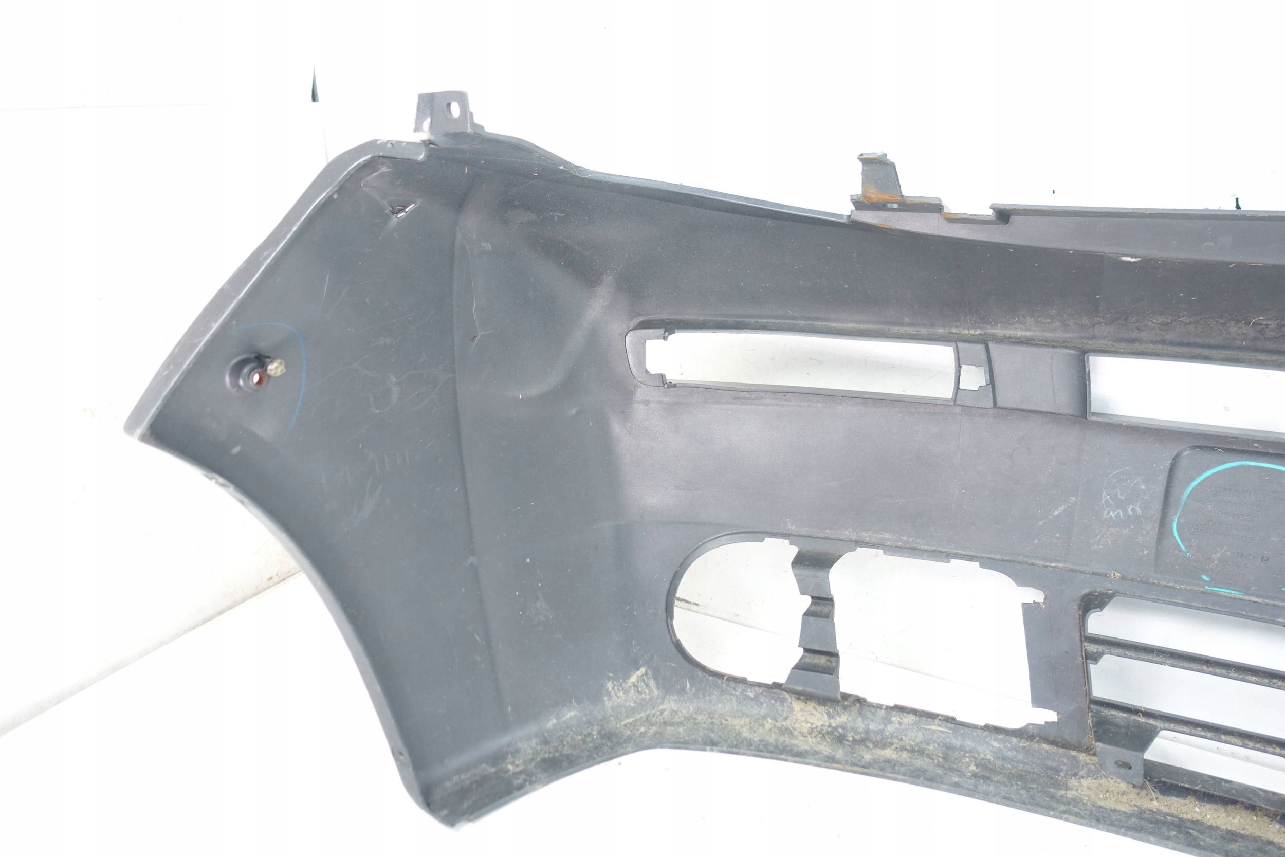 OPEL VIVARO A front bumper front 91165829