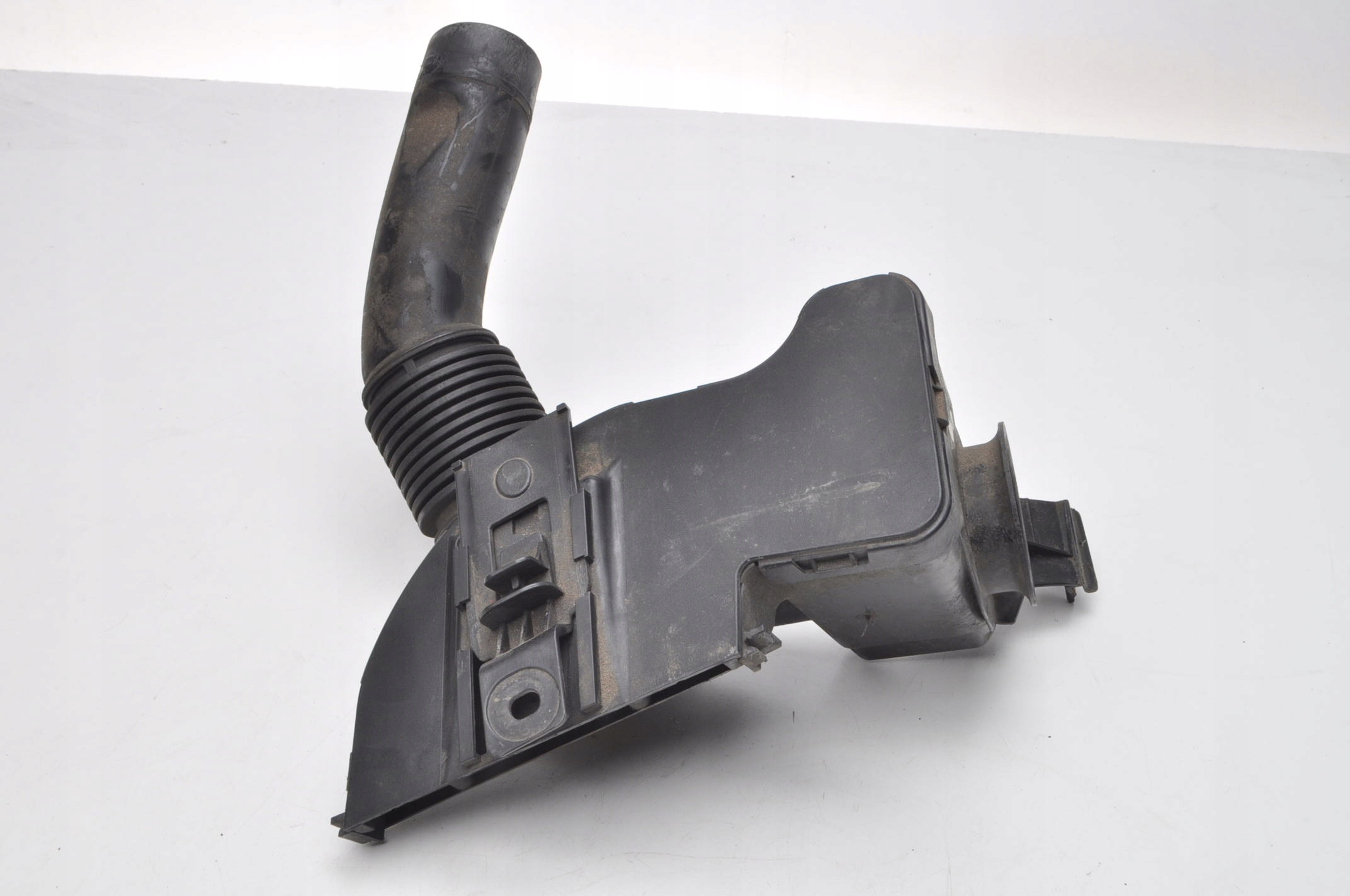 CITROEN DS3 REZONATOR POWIETRZA 96826476