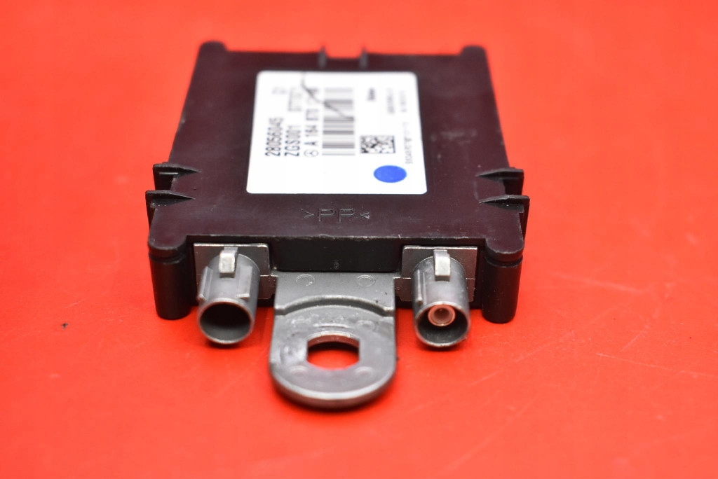 AMPLIFICATORE ANTENY A1648701789 MERCEDES GL 1 e 06-12