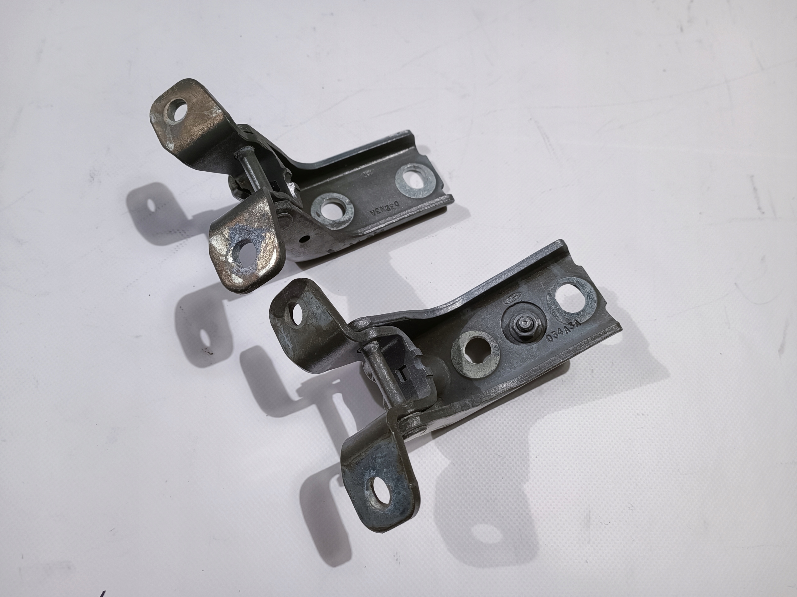 hinges door left right Ford Mustang 2010-2014