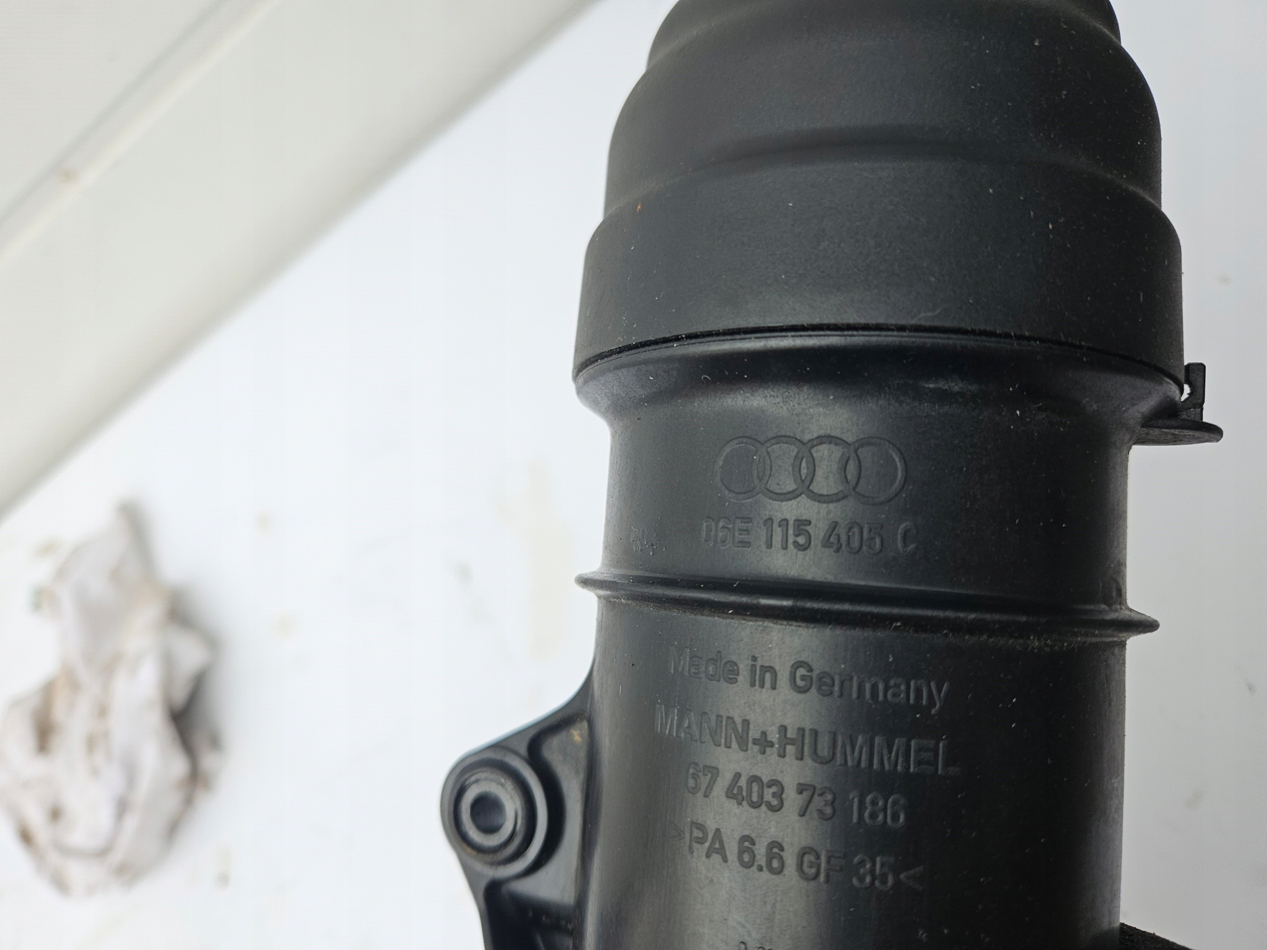 Gehäuse filter oil AUDI A6 C7 Q7 S4 S5 3.0 TFSI