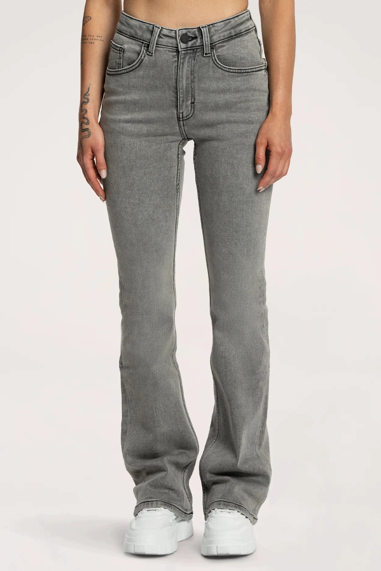 Gym Glamour Zvonové džíny push up light grey vel. Xxs