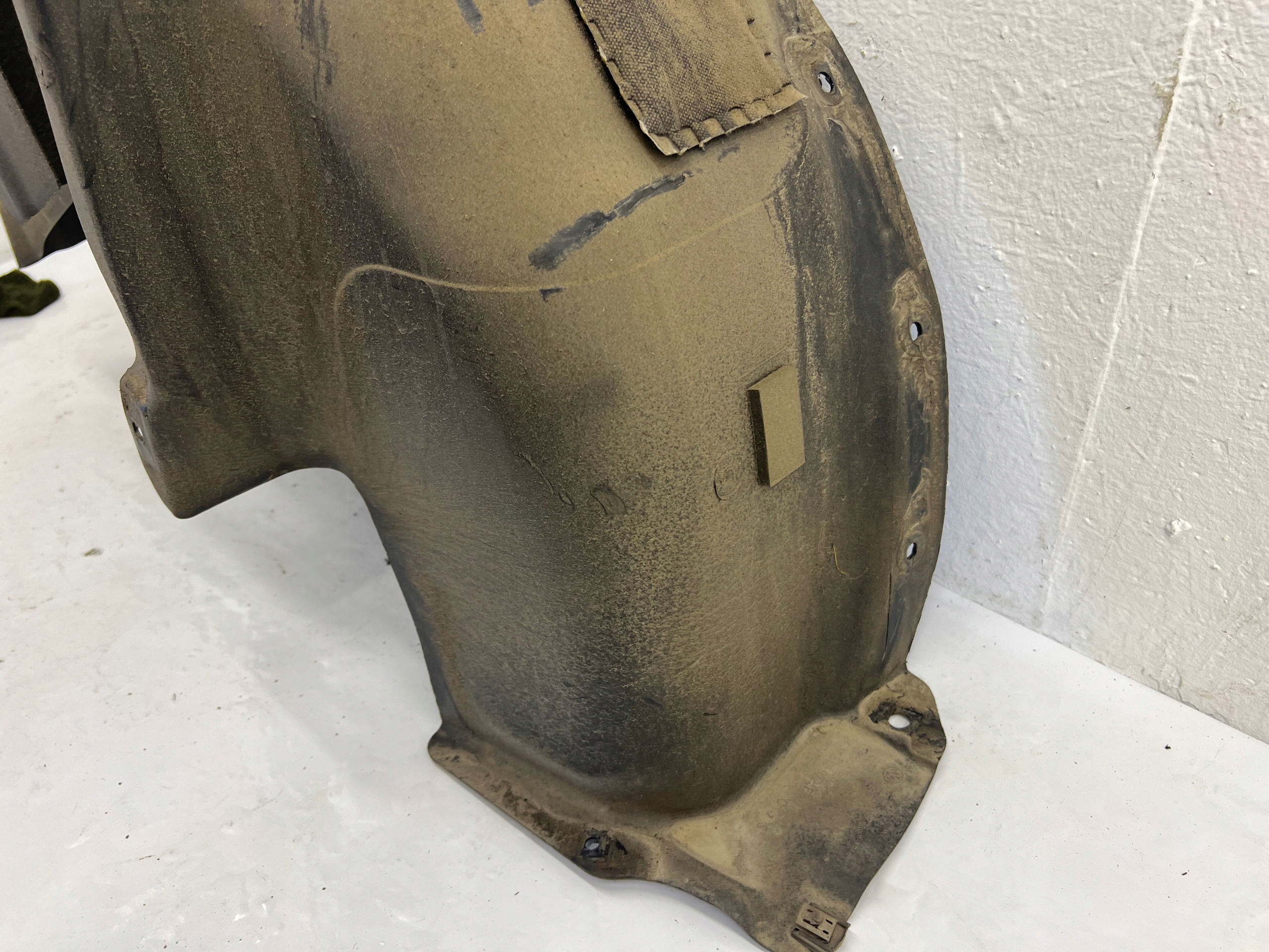 mudguard rear. right VW VOLKSWAGEN T-CROSS 2GM810972E