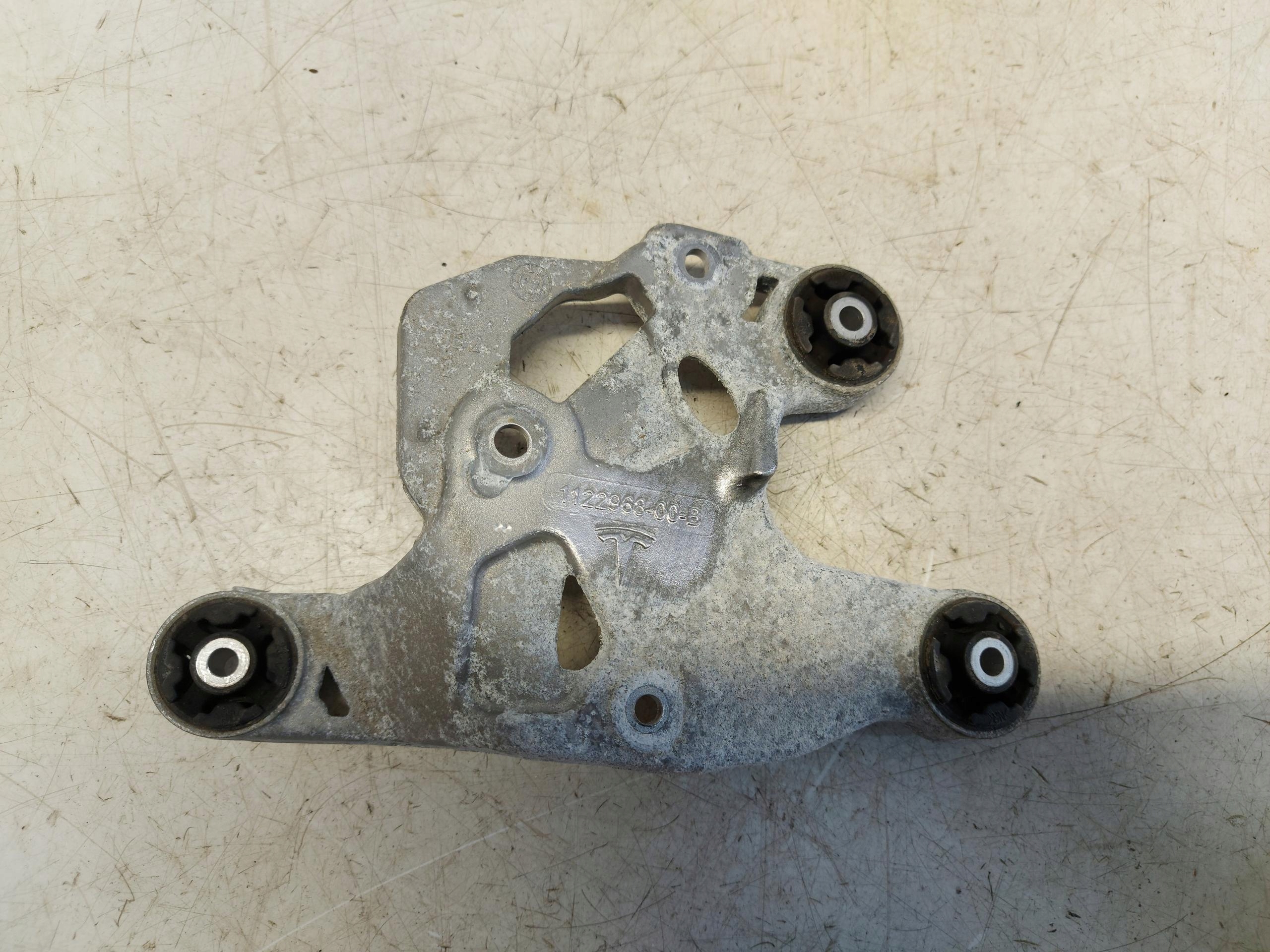 TESLA MODEL 3 Halter SPREZARKI klimaanlage