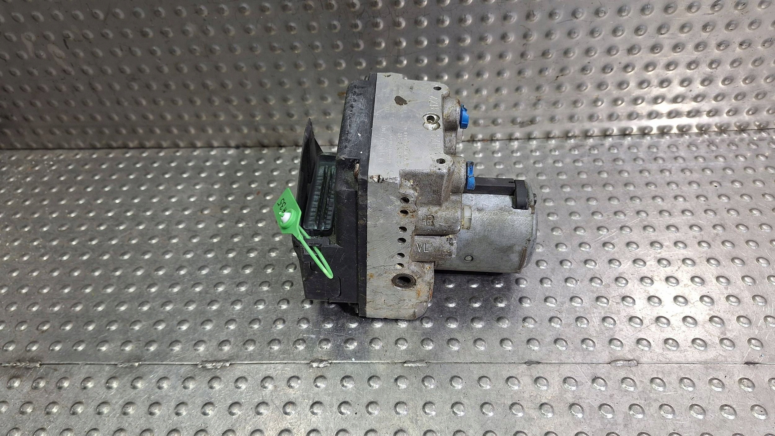 pump control unit ABS 0265218012 4A0614111H AUDI A6 C4 A8 D2
