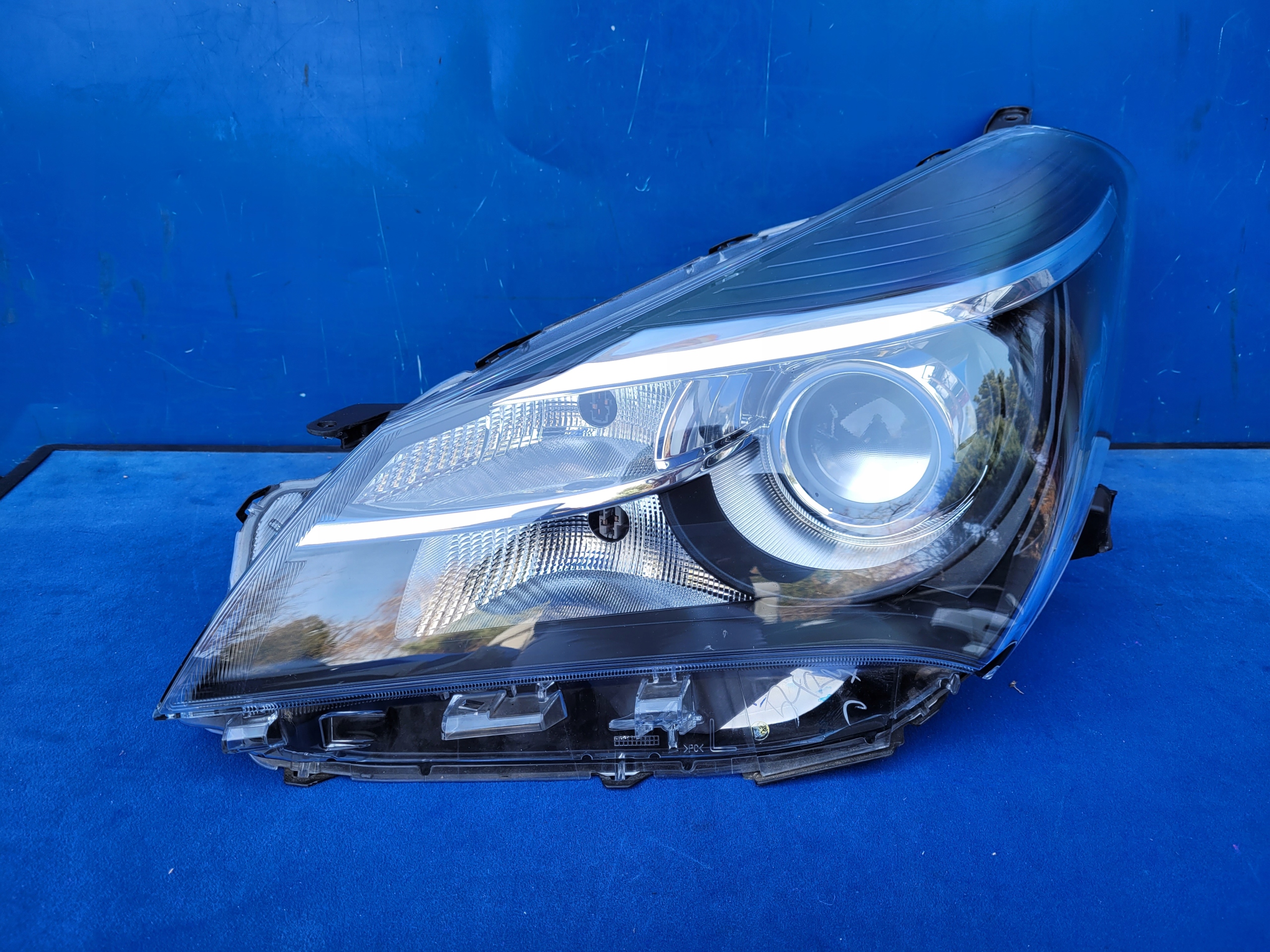 Frontscheinwerfer Toyota Yaris I P1 Facelift LED Links Scheinwerfer Headlight - Thumbnail 1