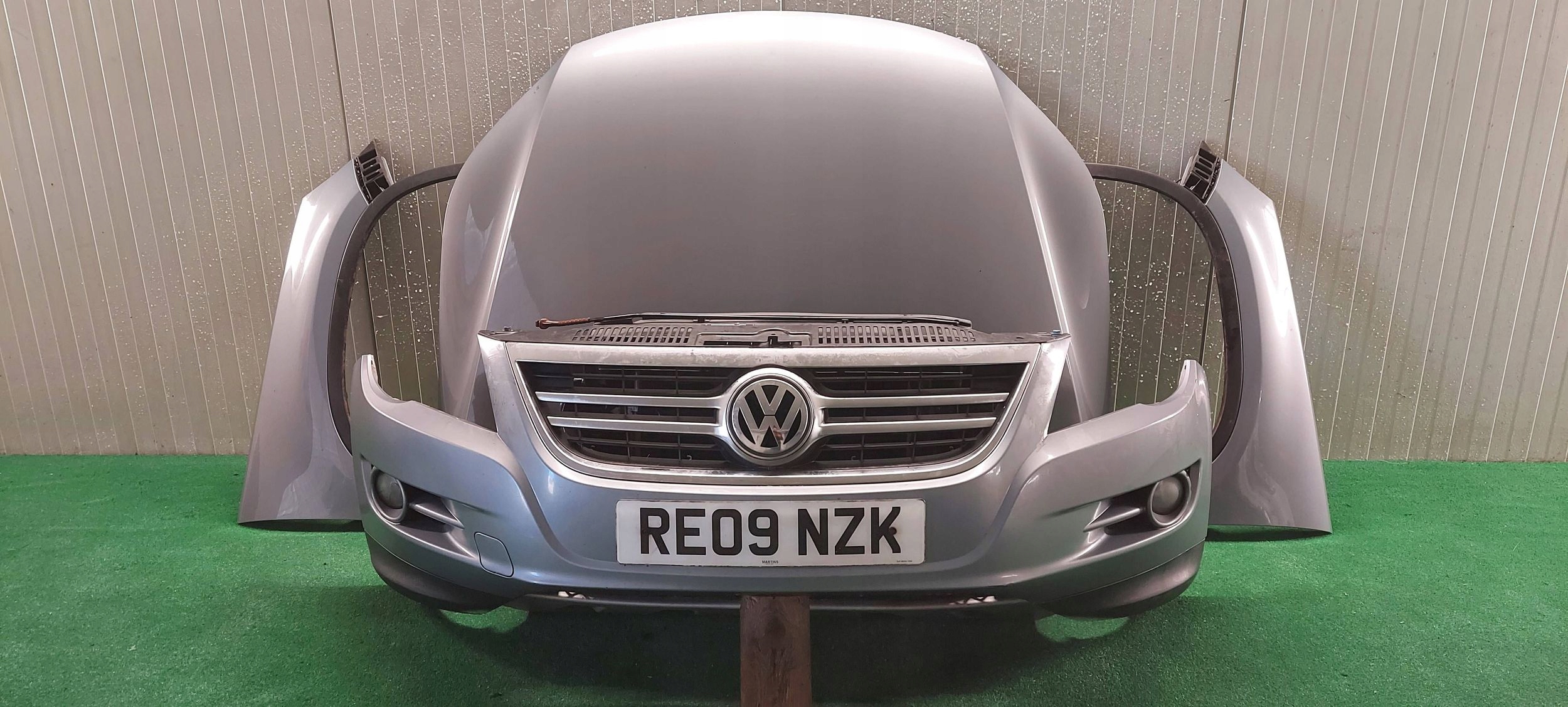 bumper front VW TIGUAN CROSS 5N 07-12 LAK: LR7N