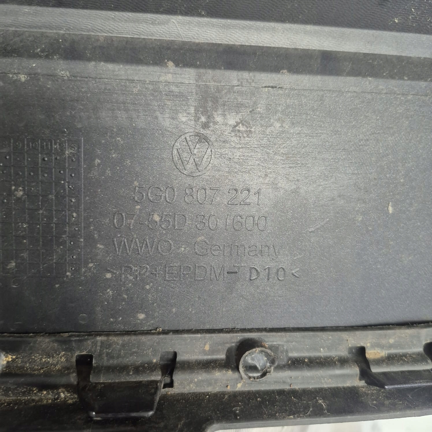 vw GOLF VII 7 12-16 бампер передний 5G0807221