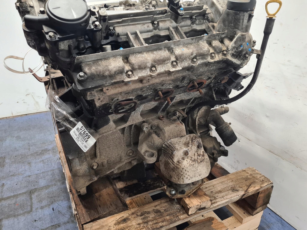 CHRYSLER 300C 3.0 двигатель дизель 218KM