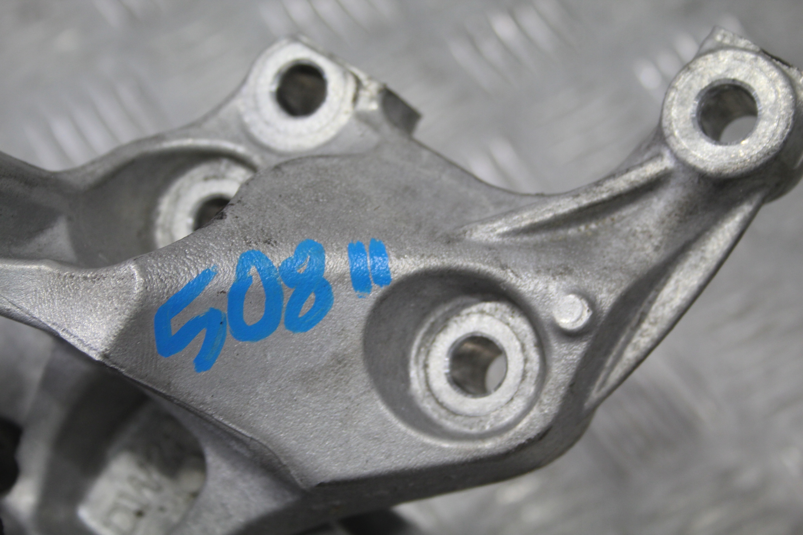 holder engine mount PEUGEOT 508 II 2 DW2P