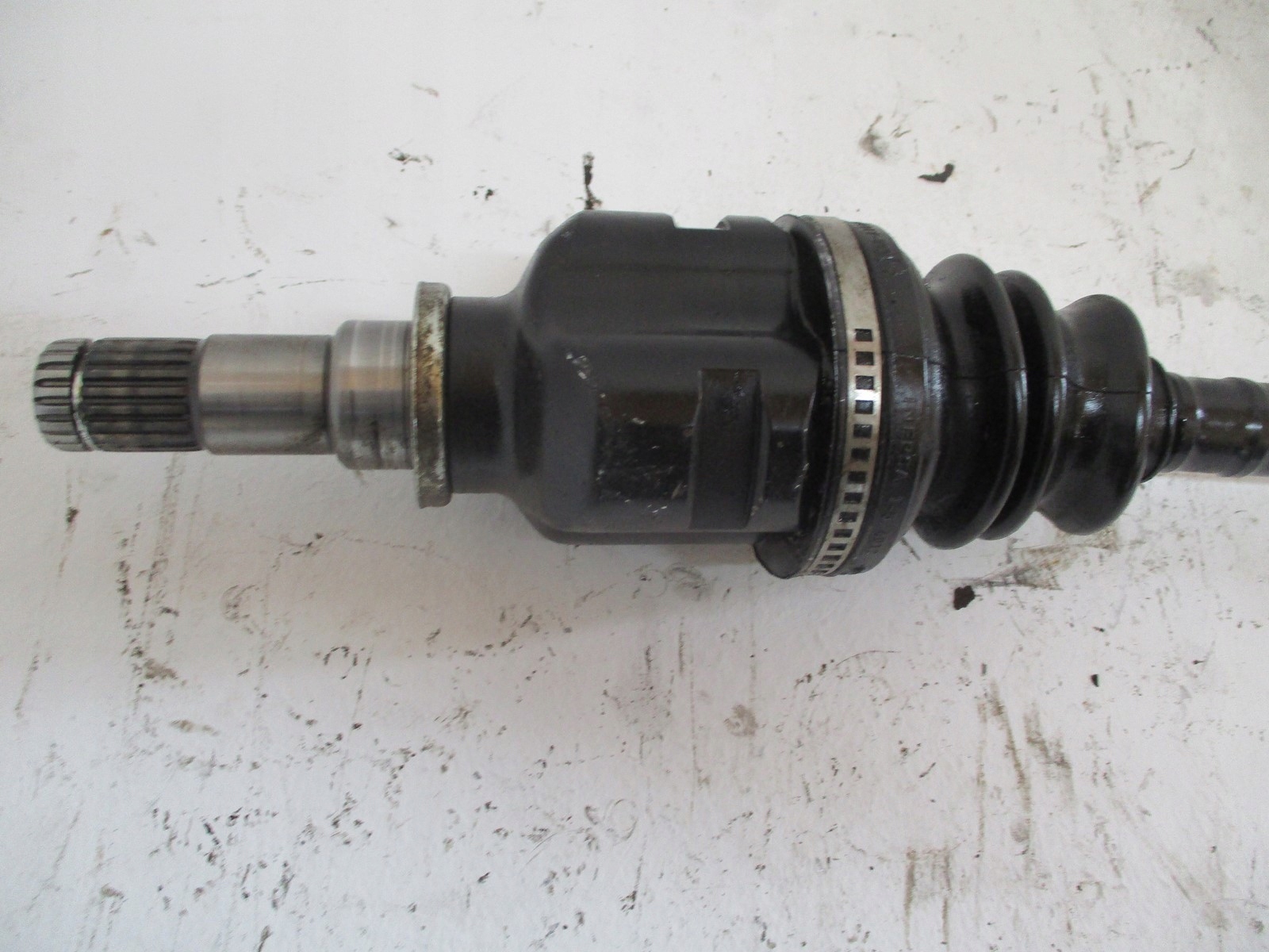 semi-axis rear left TOYOTA YARIS III 1,5HYB