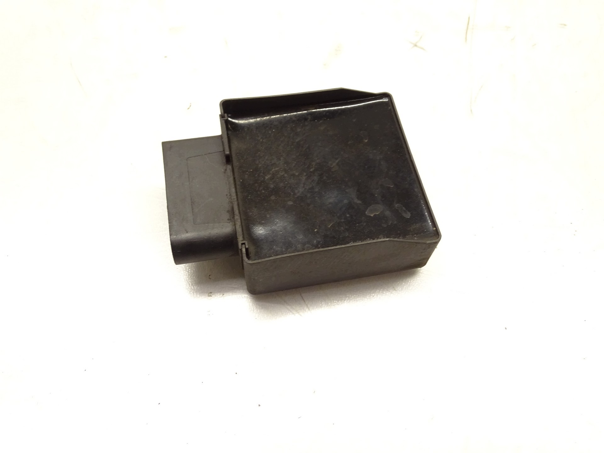 Module Unité de contrôle POMPY Carburant SEAT ALHAMBRA 5Q0906121R