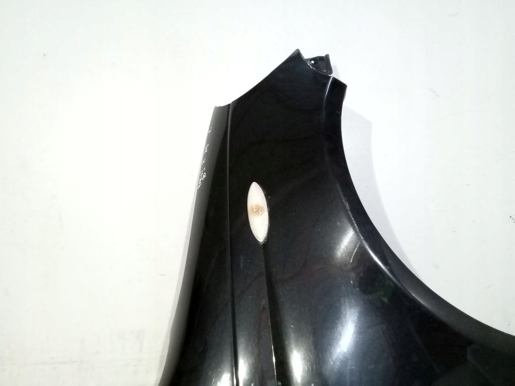 Toyota Yaris e parafango Destra 209
