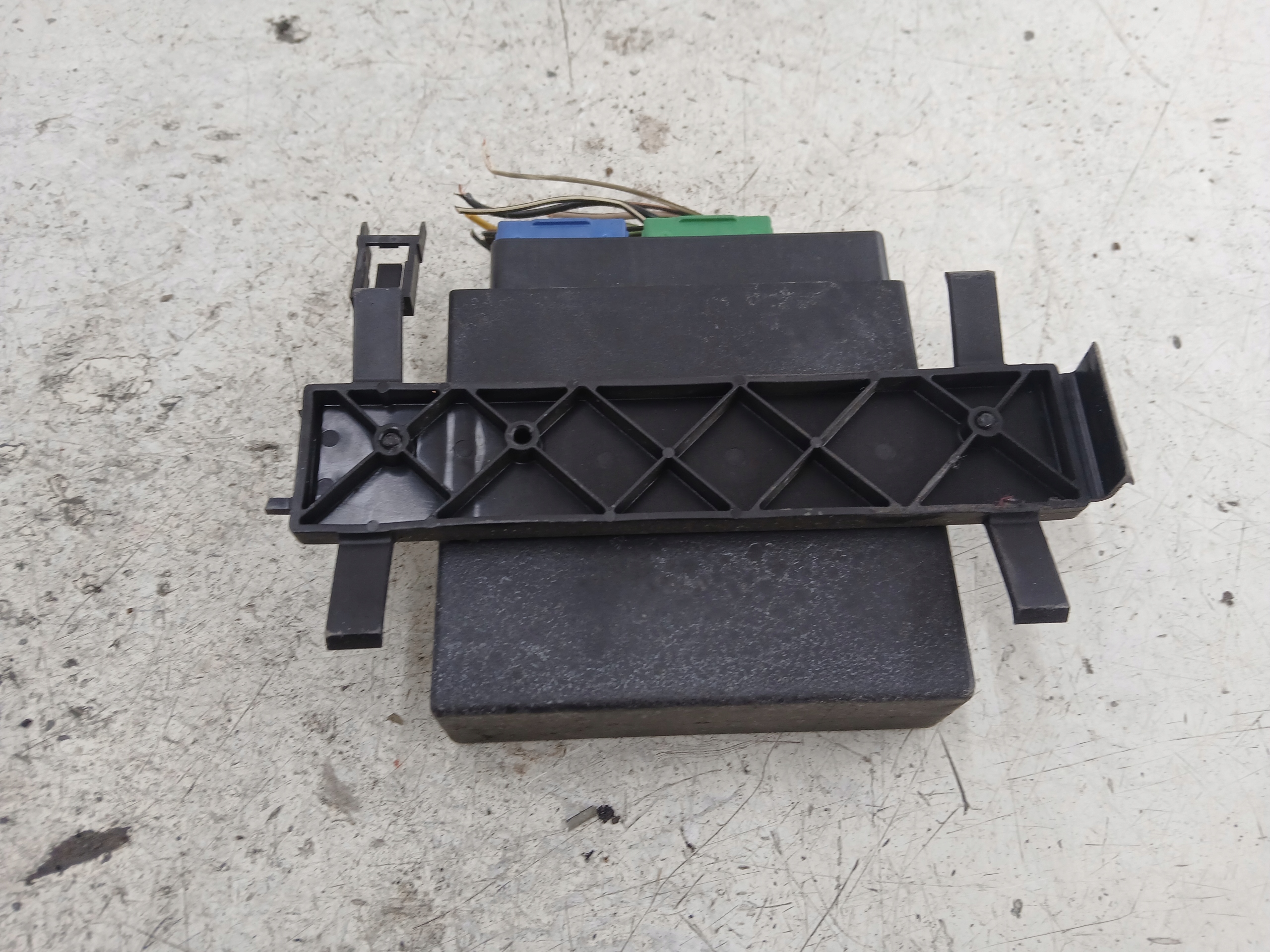 FORD FOCUS MK1 Unité commande confort 98AG15K600DE