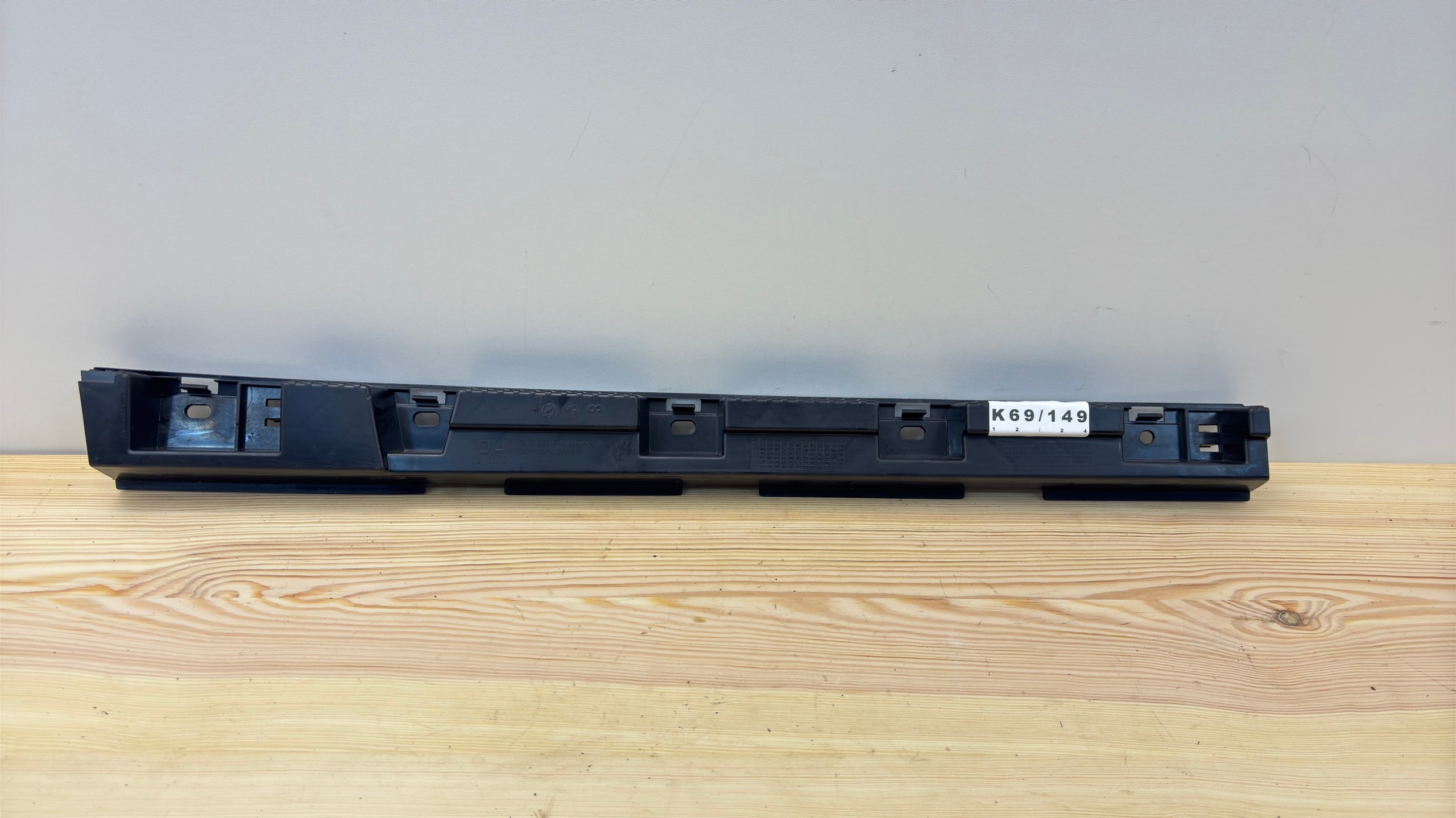 BMW X1 E84 Droite Support Poignée Support plaque Jupes 51122991498 K69/149