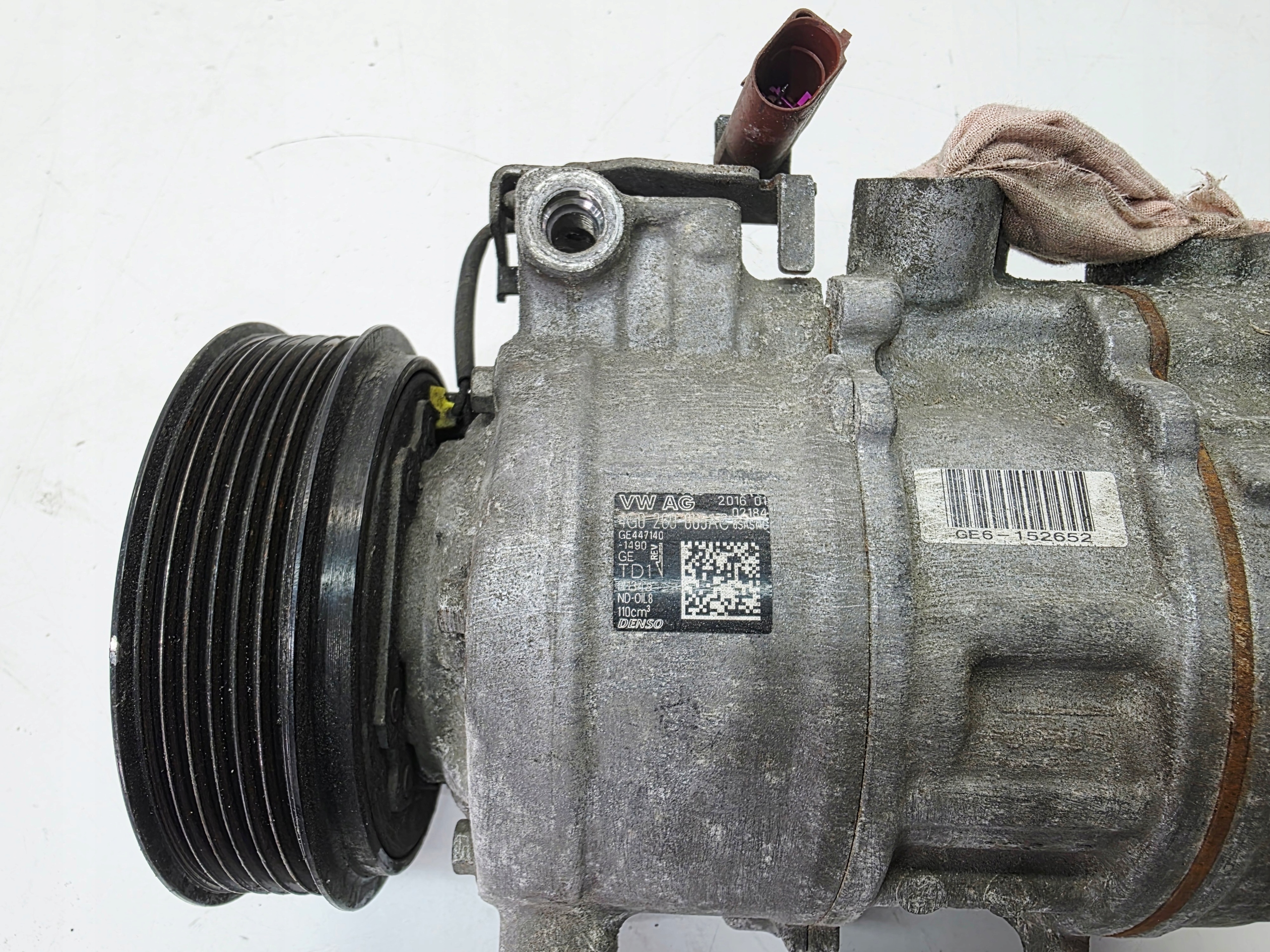 compressor compressor; of the air conditioning AUDI A4 B8 A5 A6 C7 A7 4G0260805AC