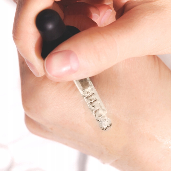 OLIWKA DO SKÓREK I PAZNOKCI Charming Queen Mistero Milano 30ml Przeznaczenie do skórek