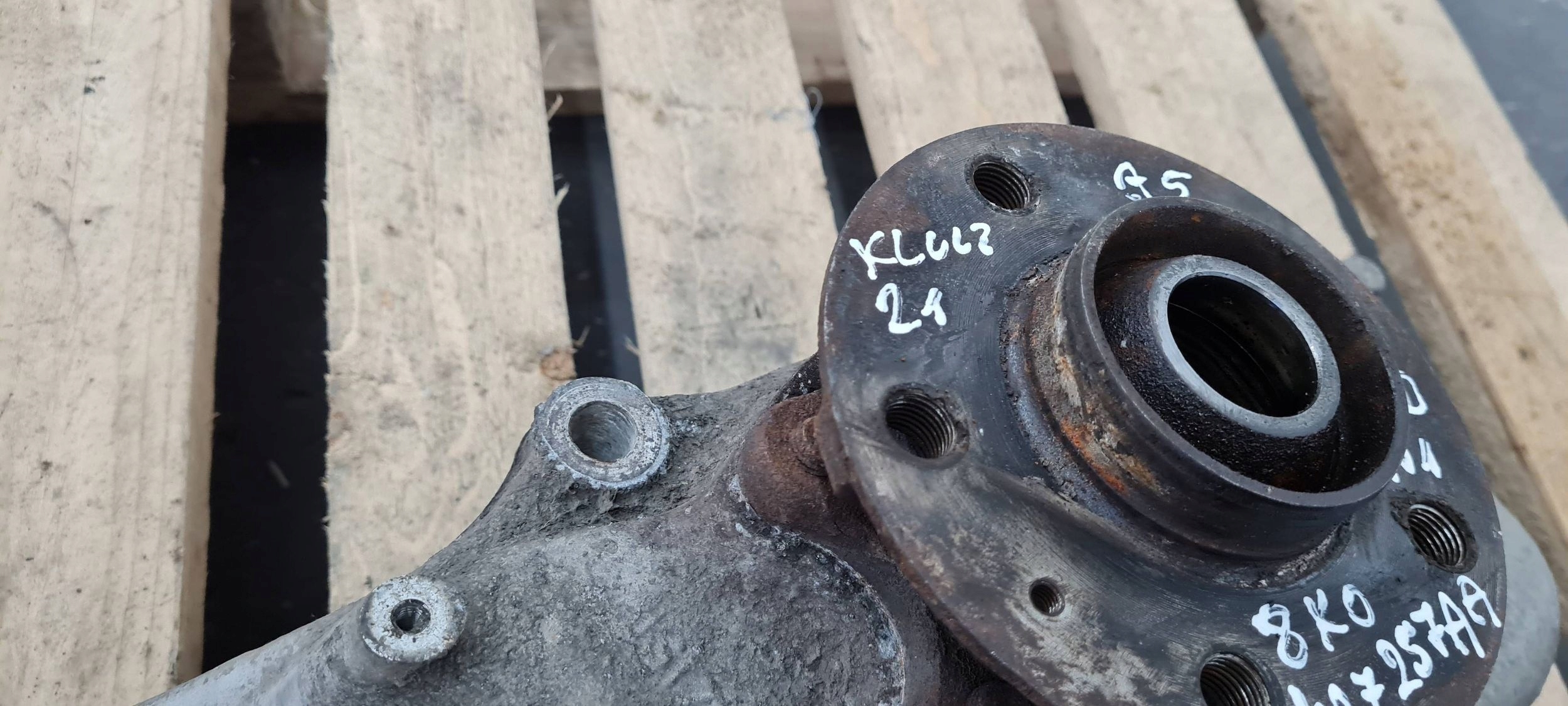 A5 8T LIFT swing left left front front 4G0407253B A4 B8 Q5 8R A6 C7