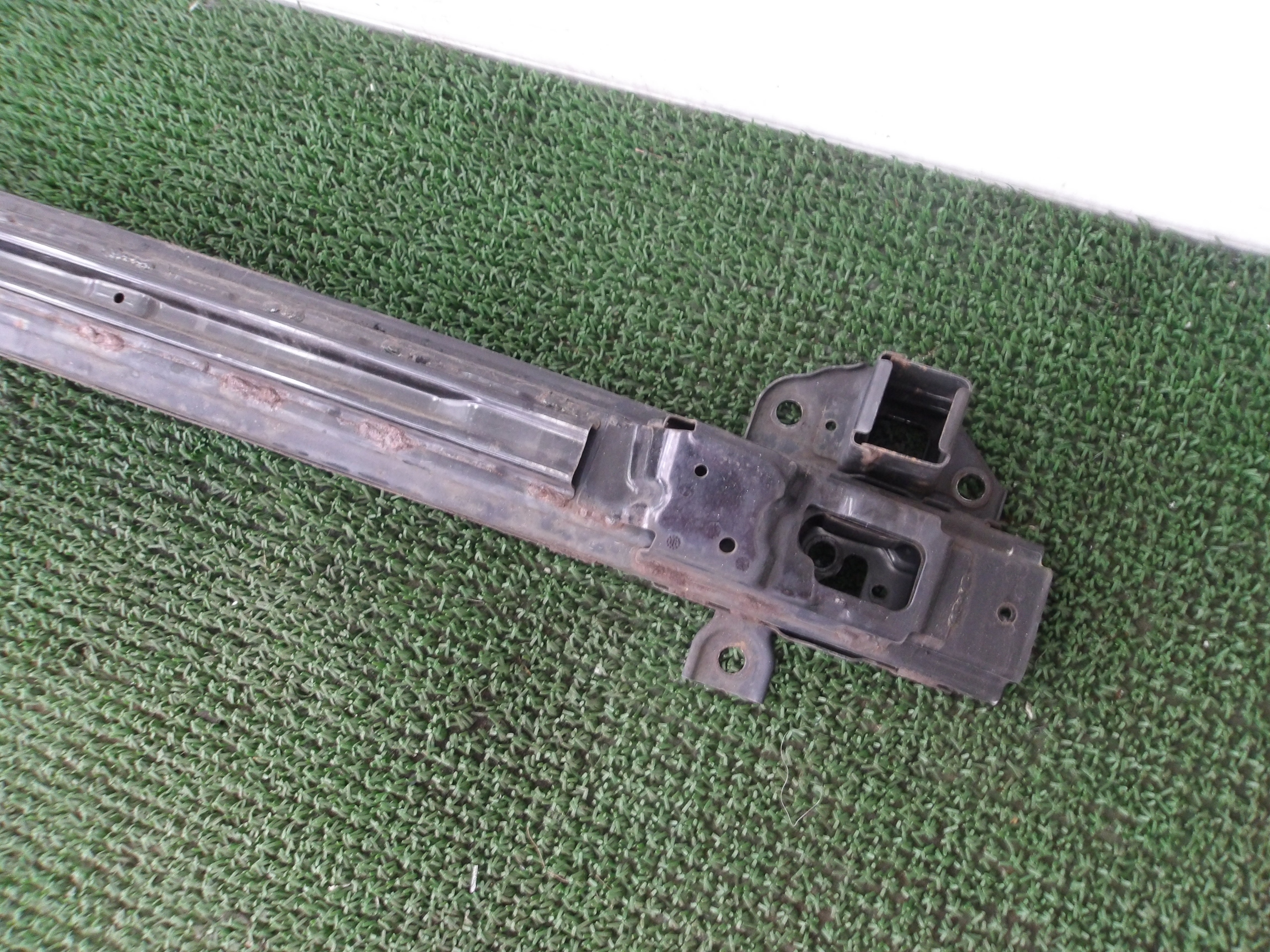 HYUNDAI SANTA FE II 06-12 sider below bumper front