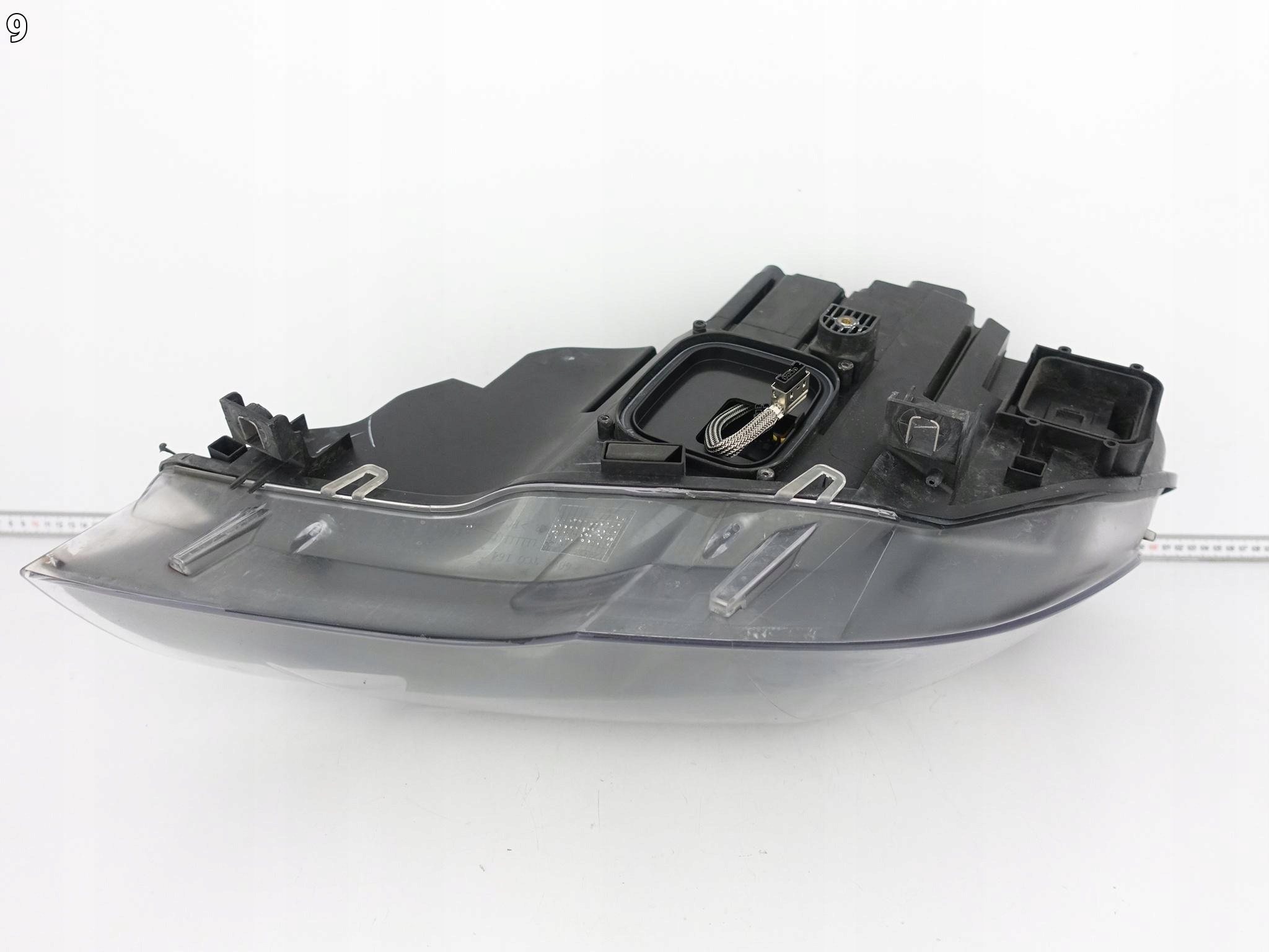 BMW X5 E70 06-11 light XENON NIESKRETNA right front EUROPA