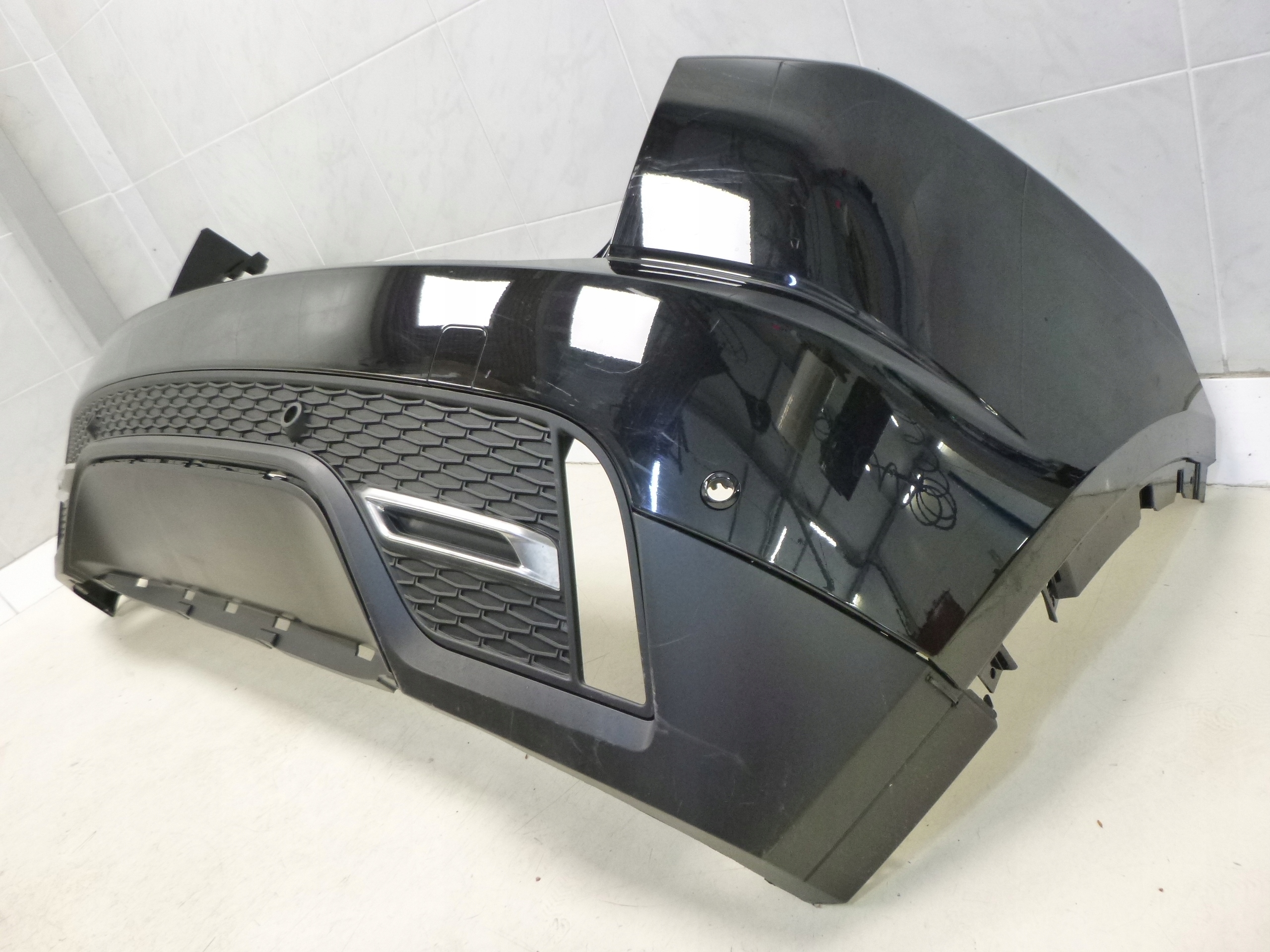 JAGUAR E-PACE X540 LIFT bumper rear part 4 x PDC NR 18