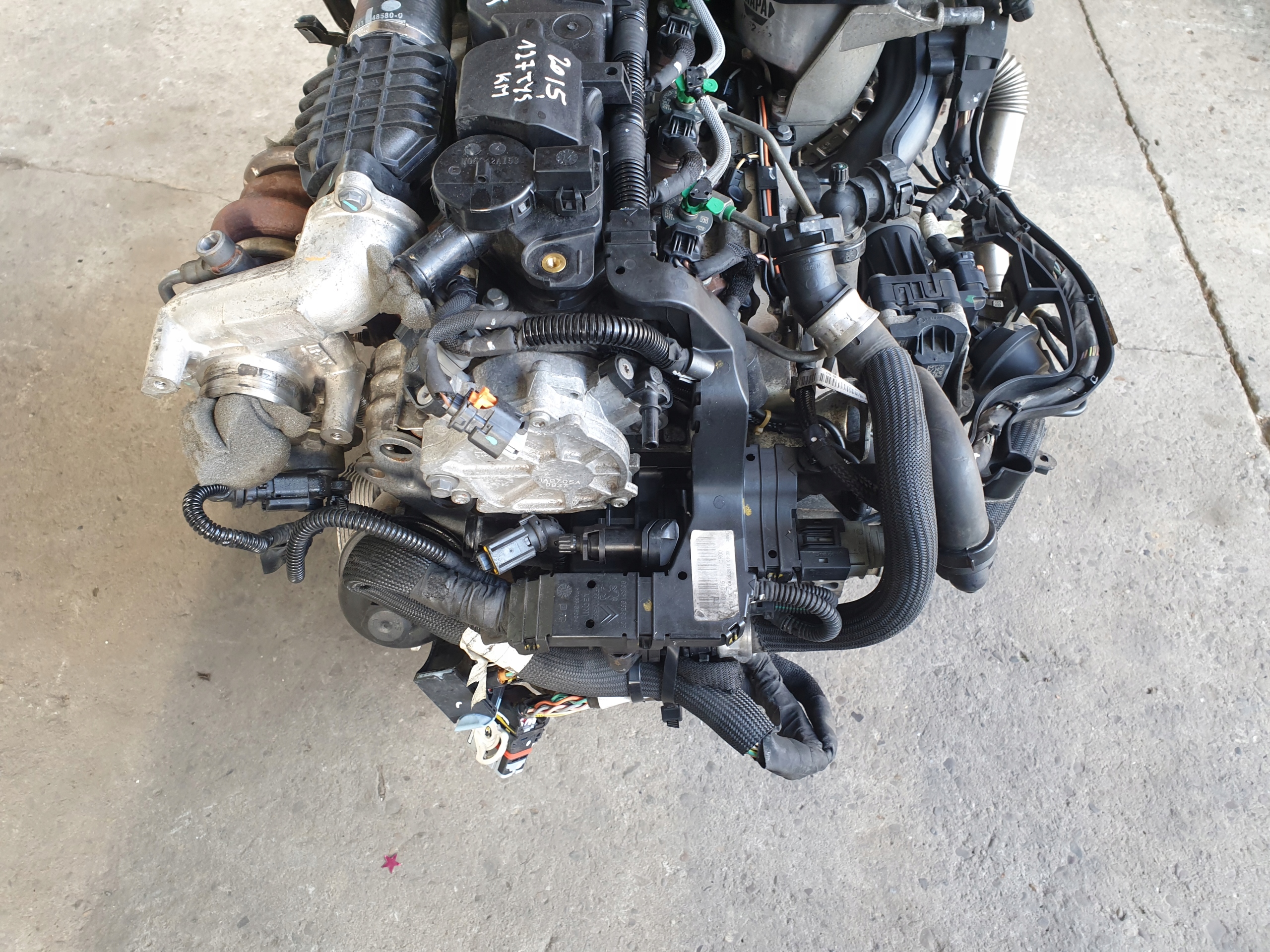engine 1.4 HDI 8H01 10FDCG PEUGEOT 208 127 TYS KM