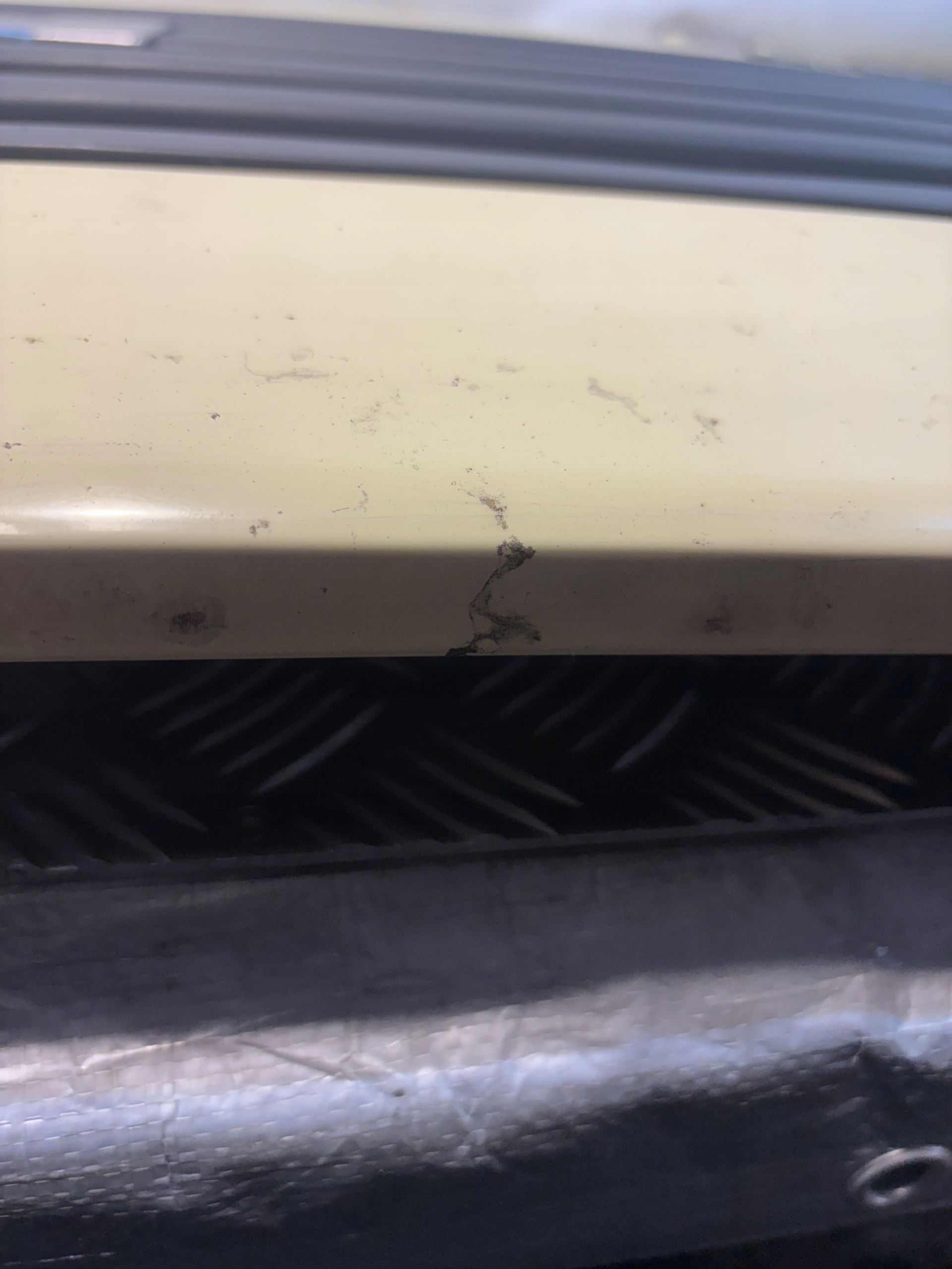 bonnet grille front MAN TGL 81.61110.0063
