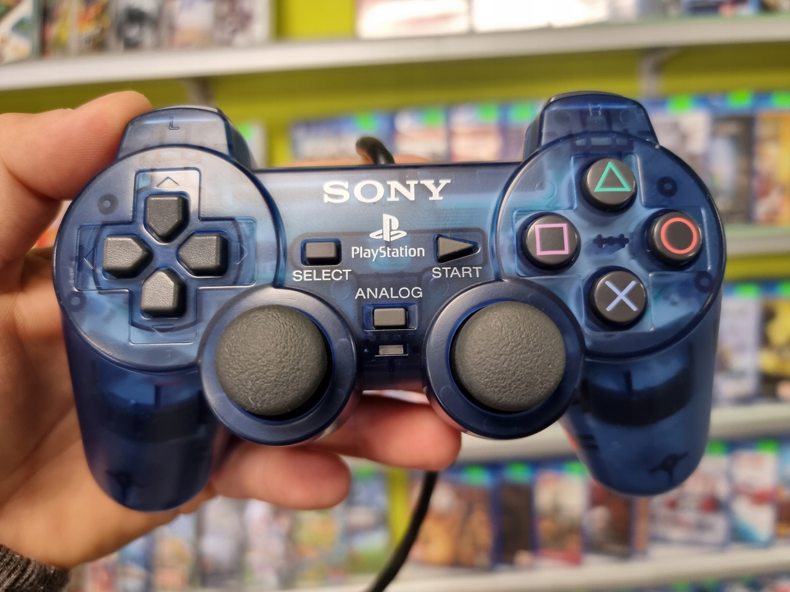 ORYGINALNY PAD SONY PS2 DUALSHOCK 2 CLEAR BLUE TRANSPARENT PRZEZROCZYSTY EAN (GTIN) 4050046053078