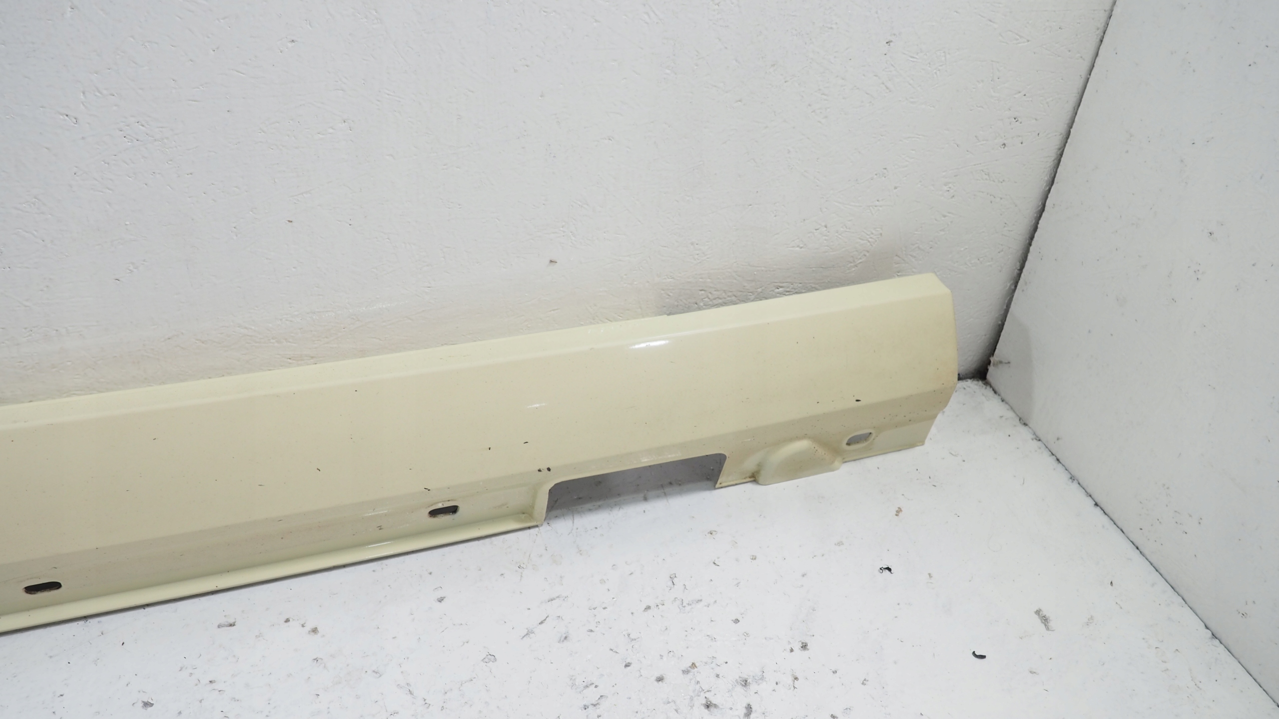 Mercedes E Klasa W212 moulding threshold right A2126900240R