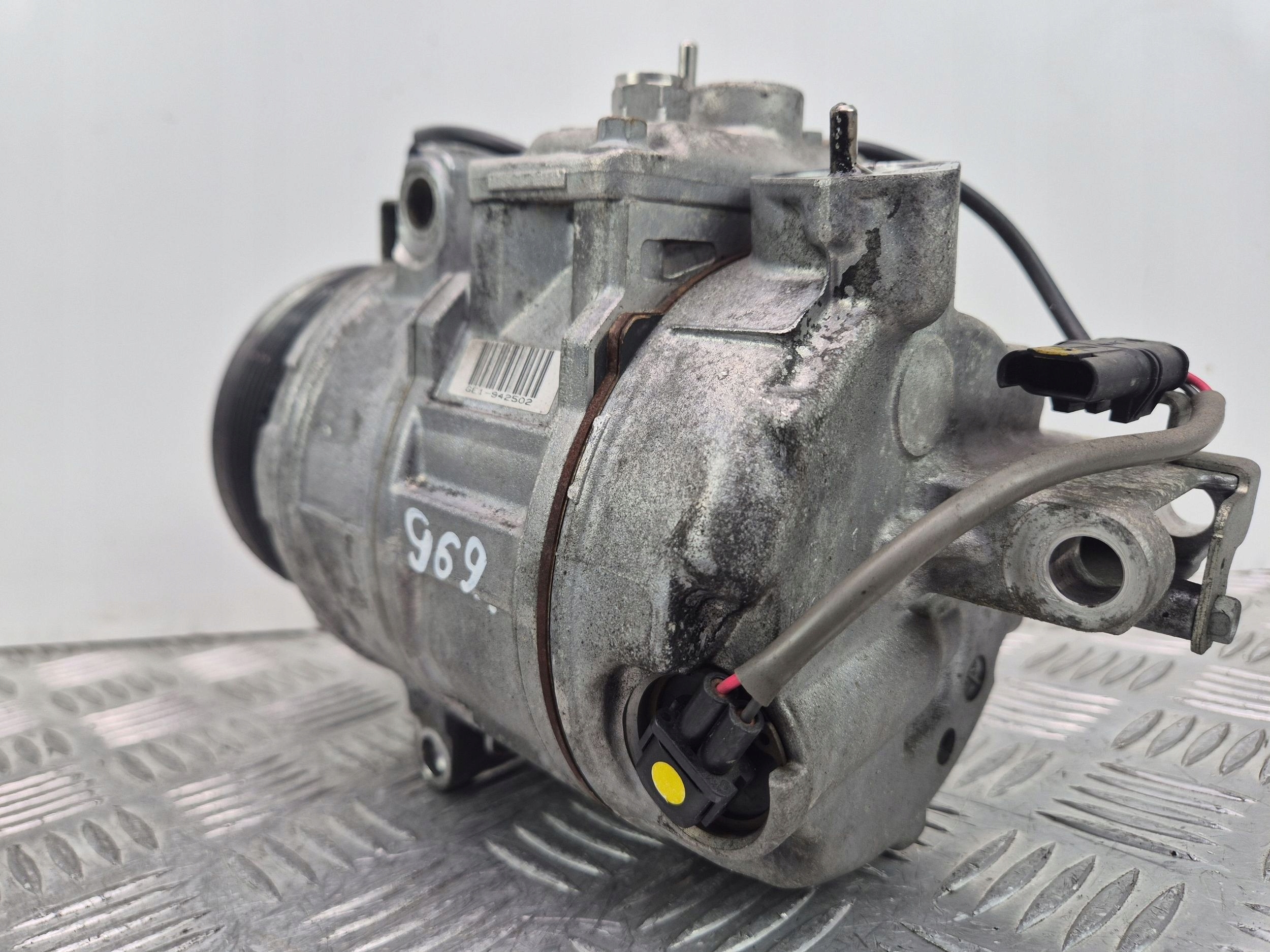 BMW X5 E70 xDrive 35i N55B30A Klimakompressor klimaanlage 9217868