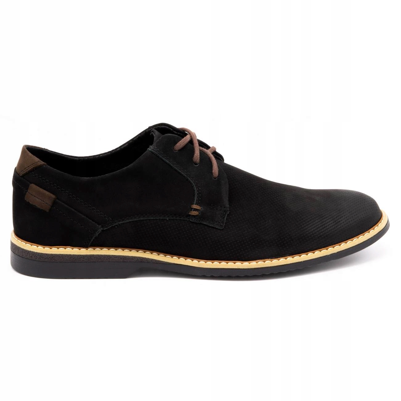 Klasické elegantní pánské kožené perforované boty Polské 859L černé 40