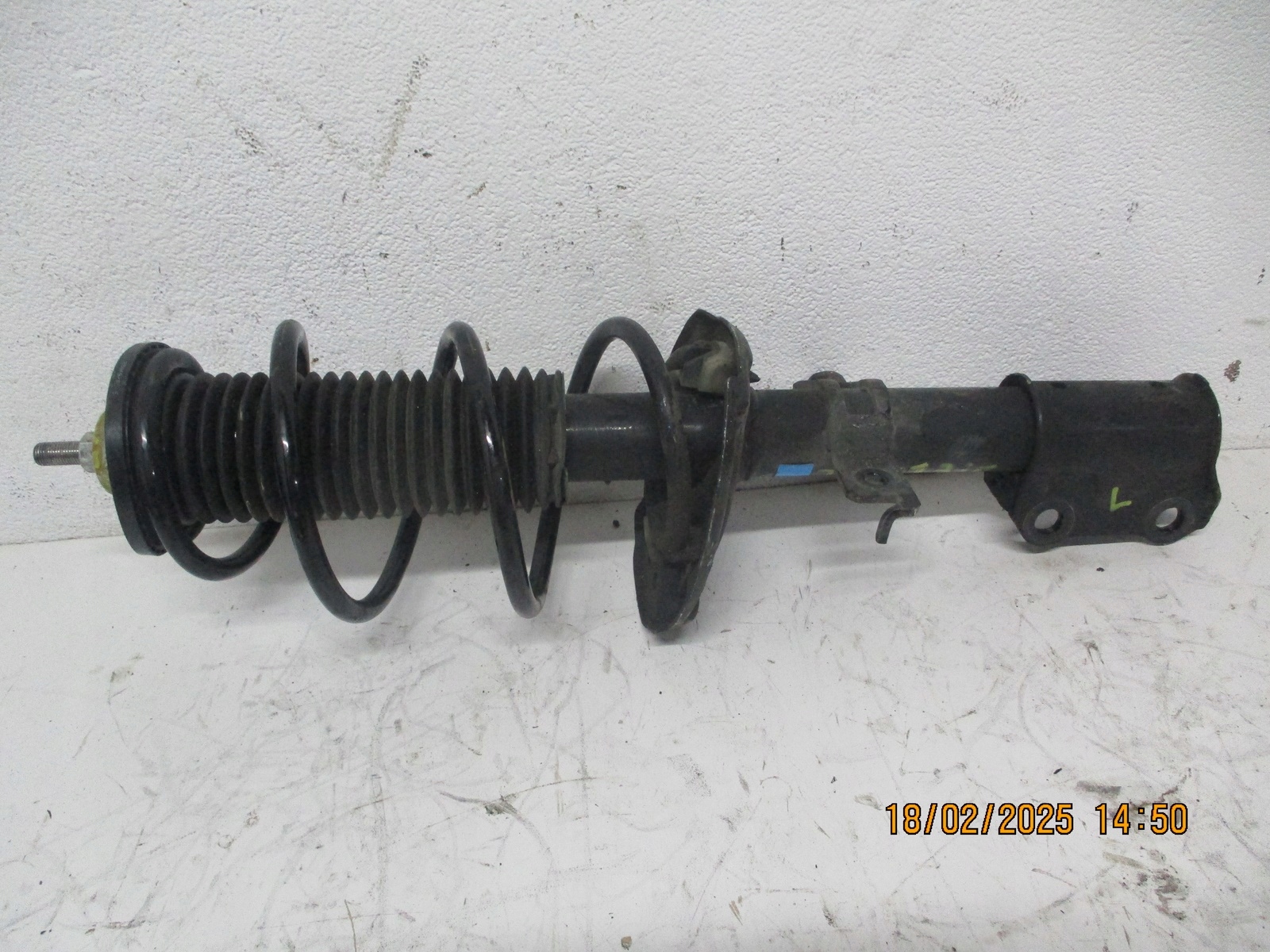 shock absorber shock absorbers NISSAN JUKE II F16 1,3IT right left front front