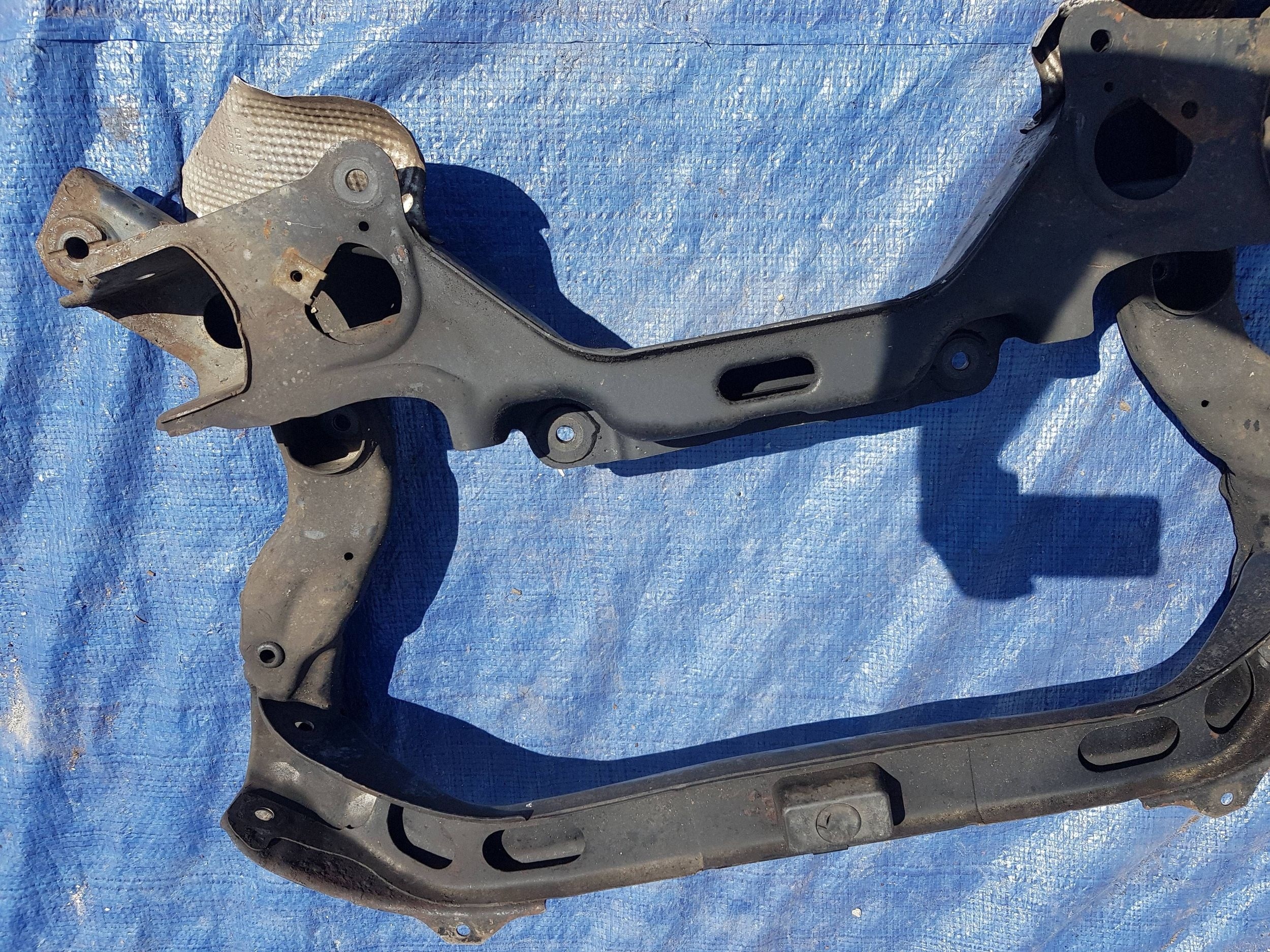 axle beam subframe axle beam front MERCEDES CLS W219 W211