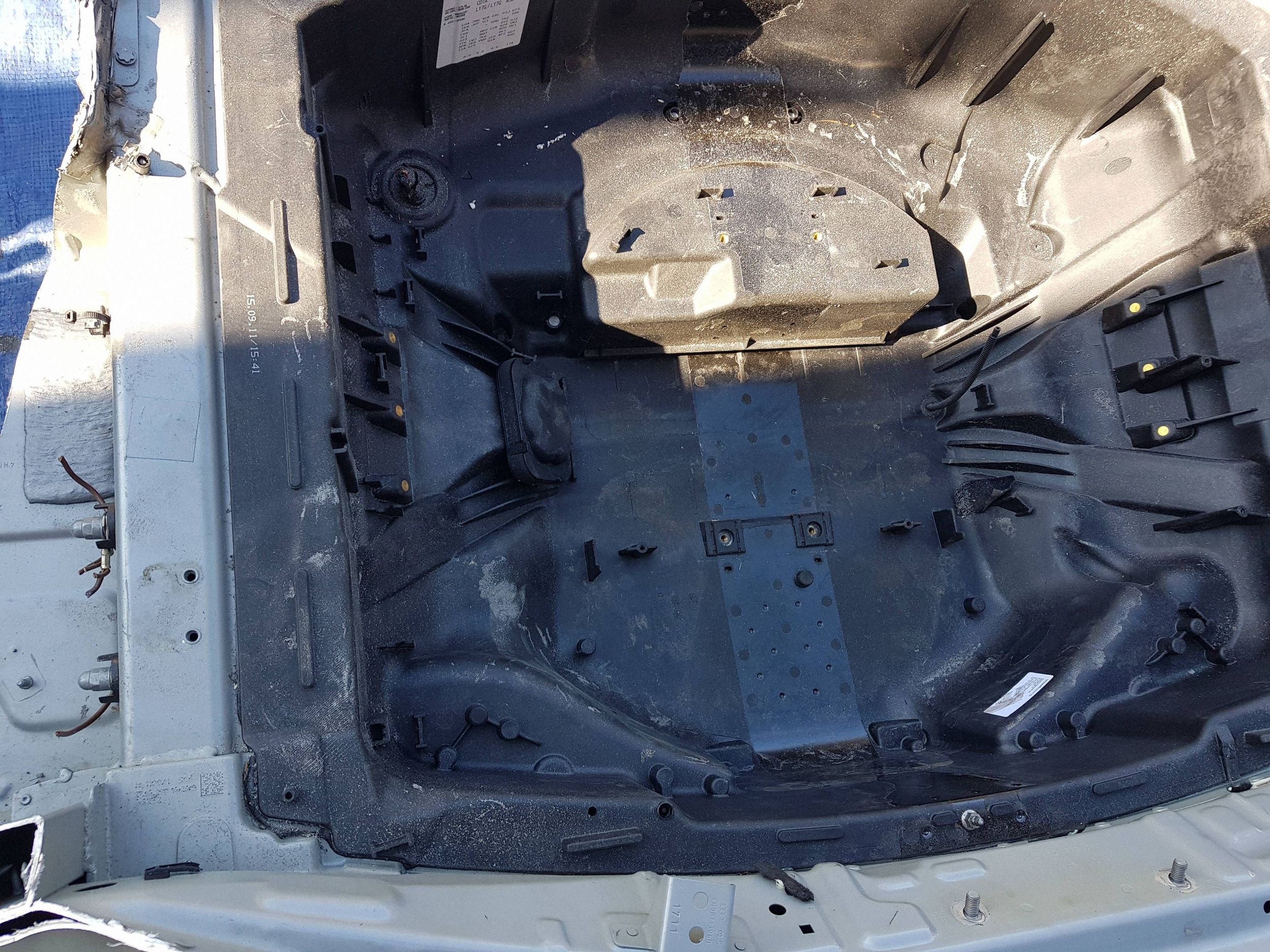 AUDI A8 D4 sump floor boot 4H0803261D rear panel rear part