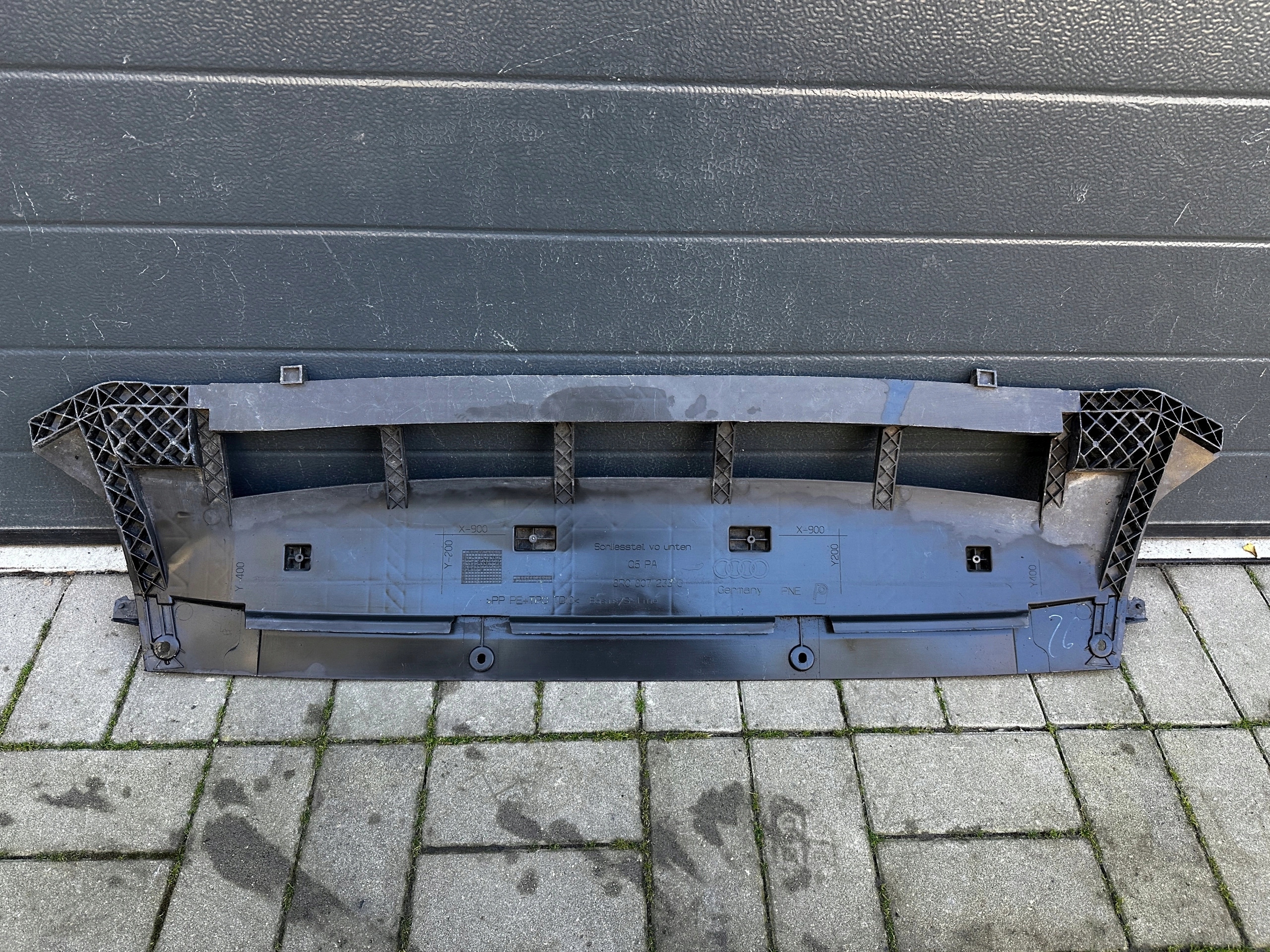 AUDI Q5 Blende Abdeckung untere der Stoßstange 8R0807233C