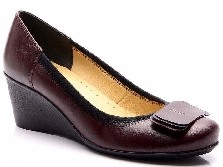 

Czółenka damskie na koturnie Venetto 580 skóra 40