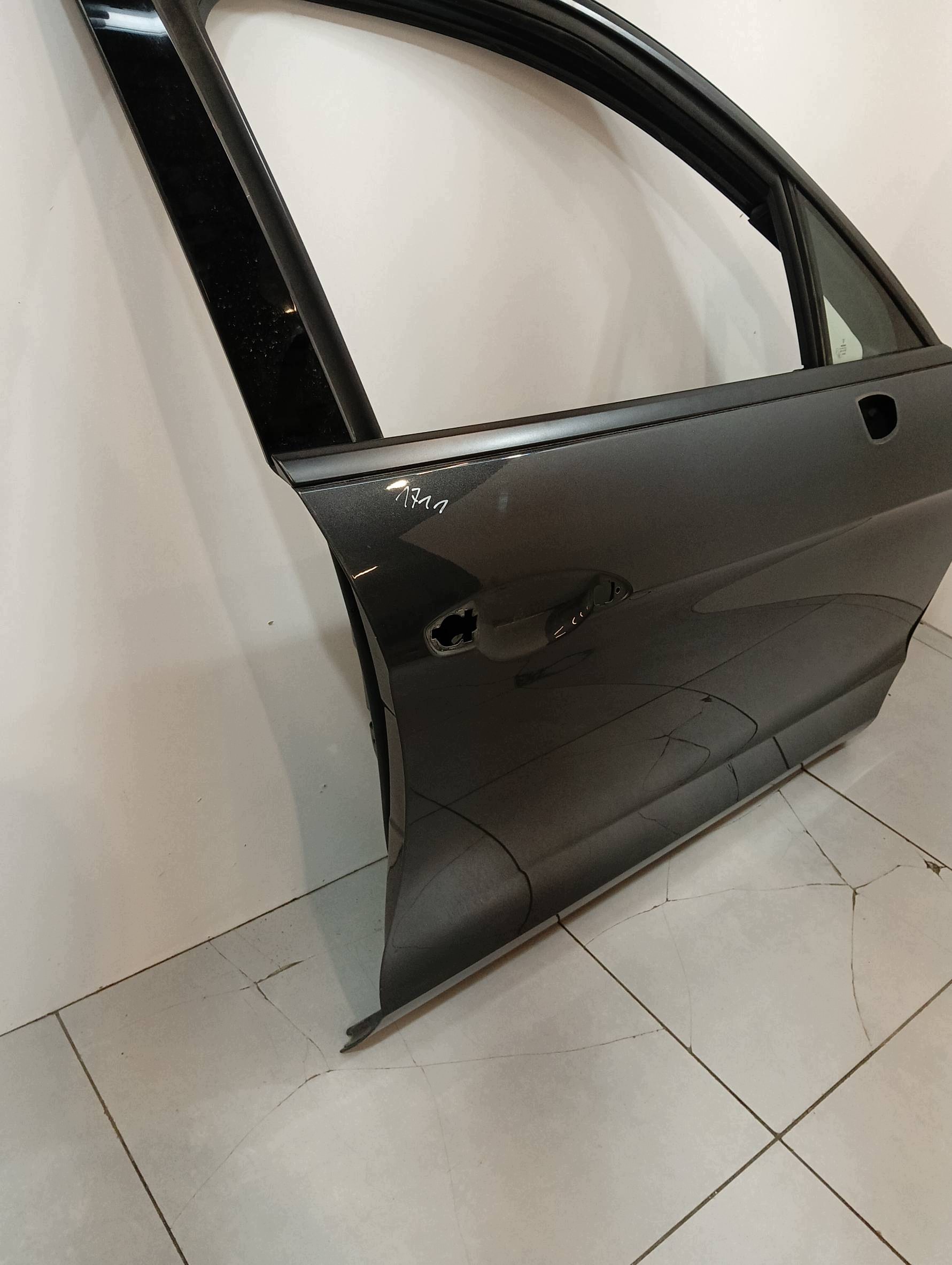 door right front M7R LM7R Porsche Panamera II (2016-2023) 971