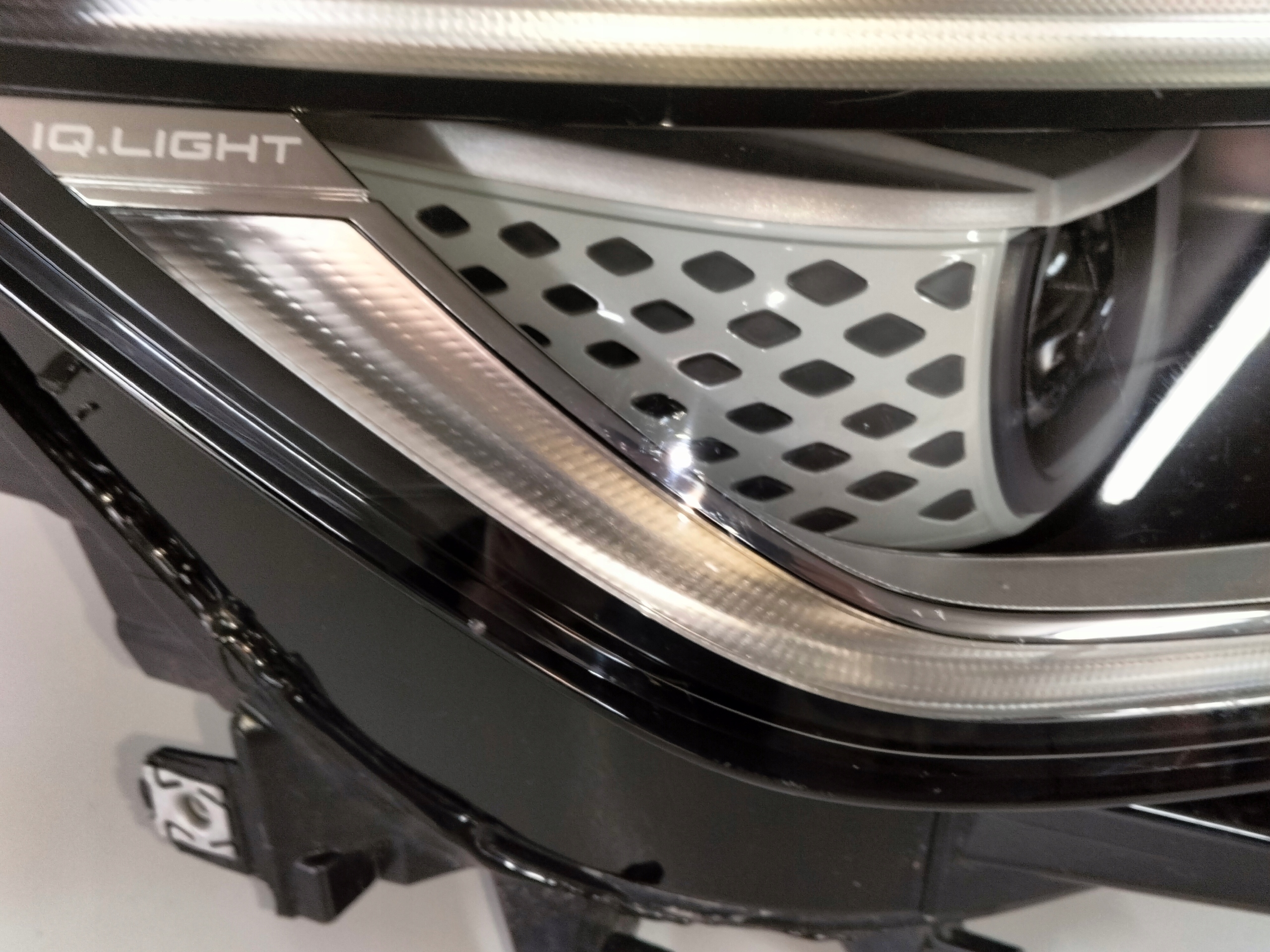 light front right VW ID4 20- IQ LIGHT