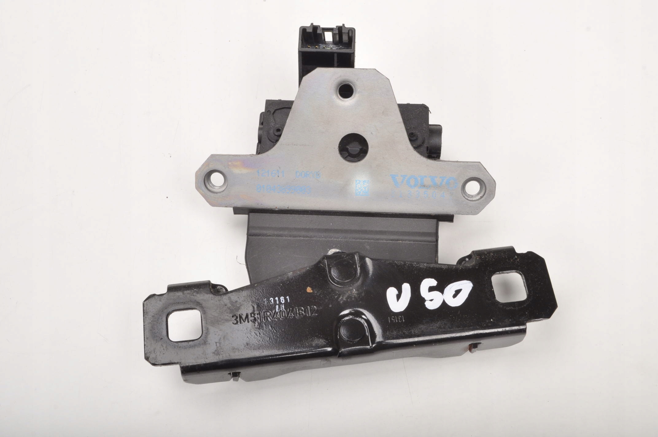 VOLVO S40 II V50 замок багажника 31335047