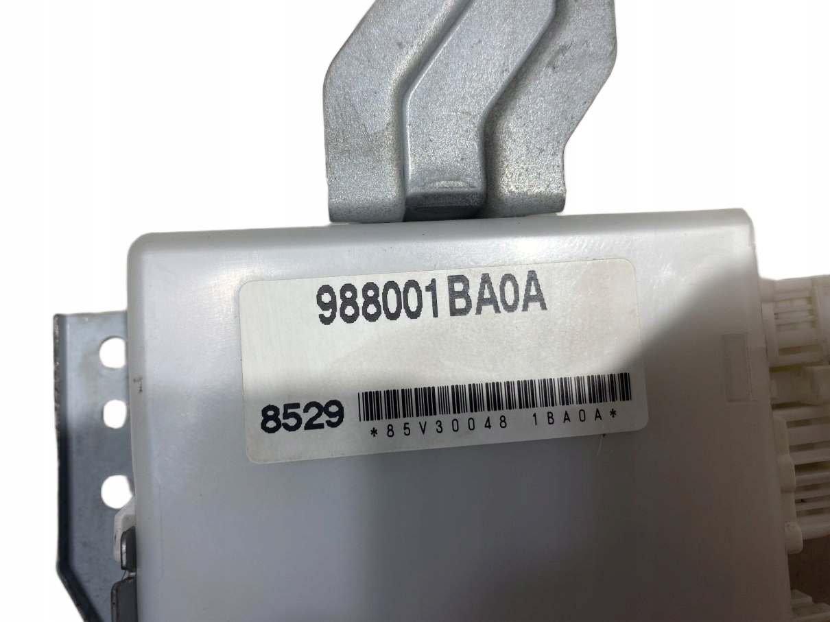 Bedienteil des Lenkrads INFINITI EX37 988001BA0A