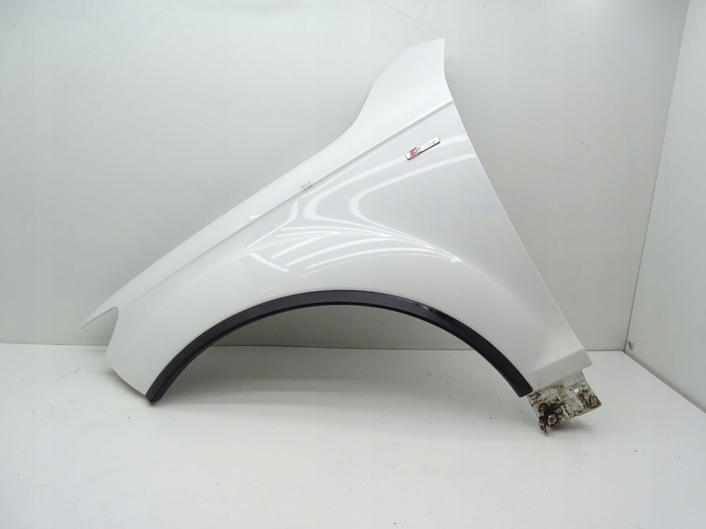 fender left front front AUDI Q7 4L LIFT LY9C