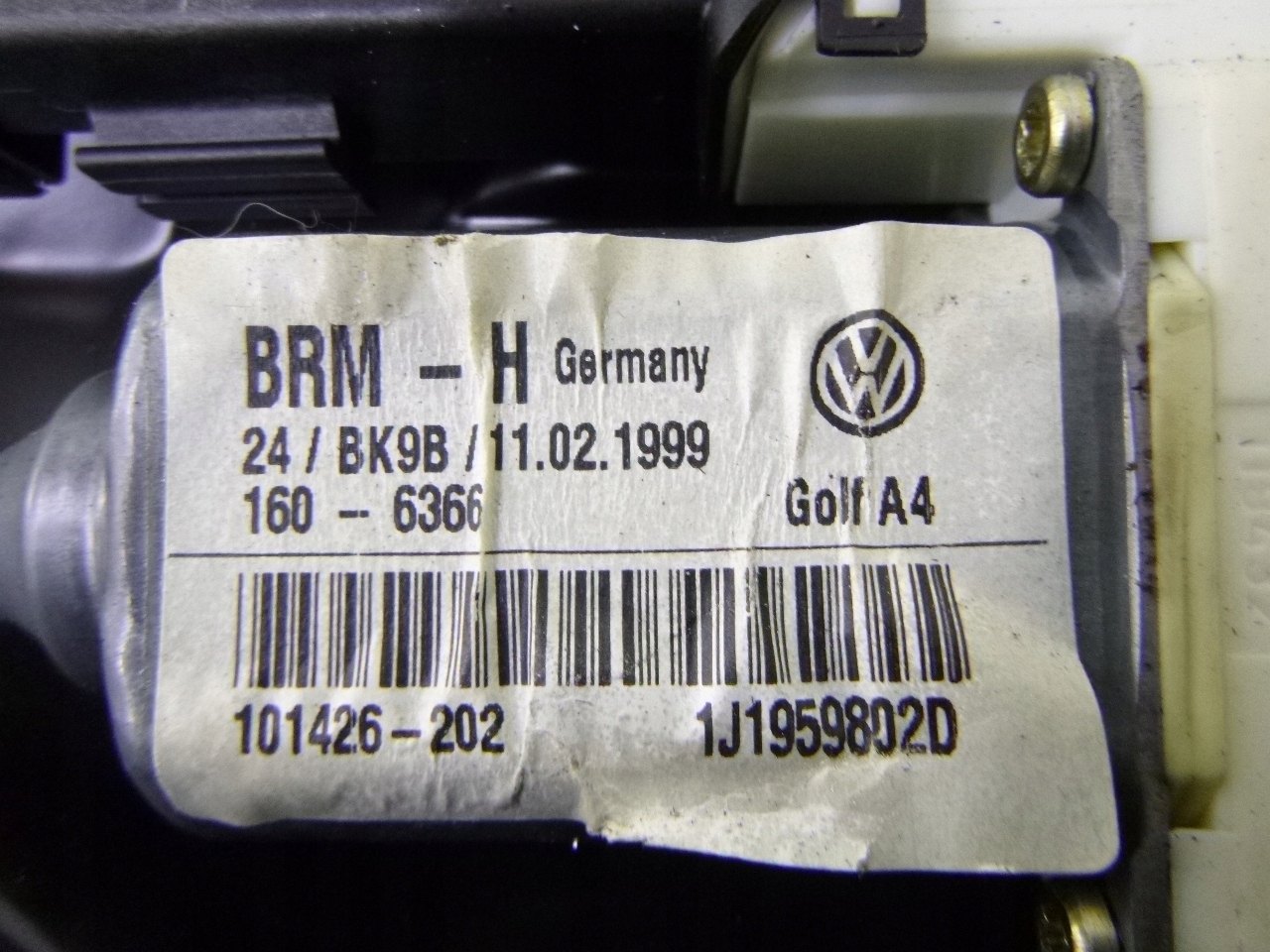 MÉCANISME VITRE AVANT DROITE VW BORA KOMBI 99R.